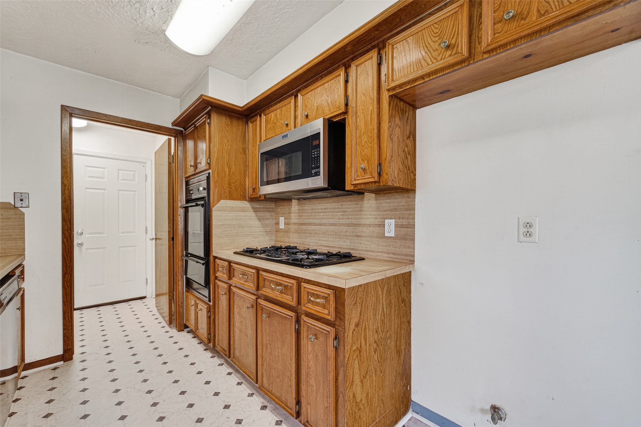 4214 Parkland Street Property Photo 11