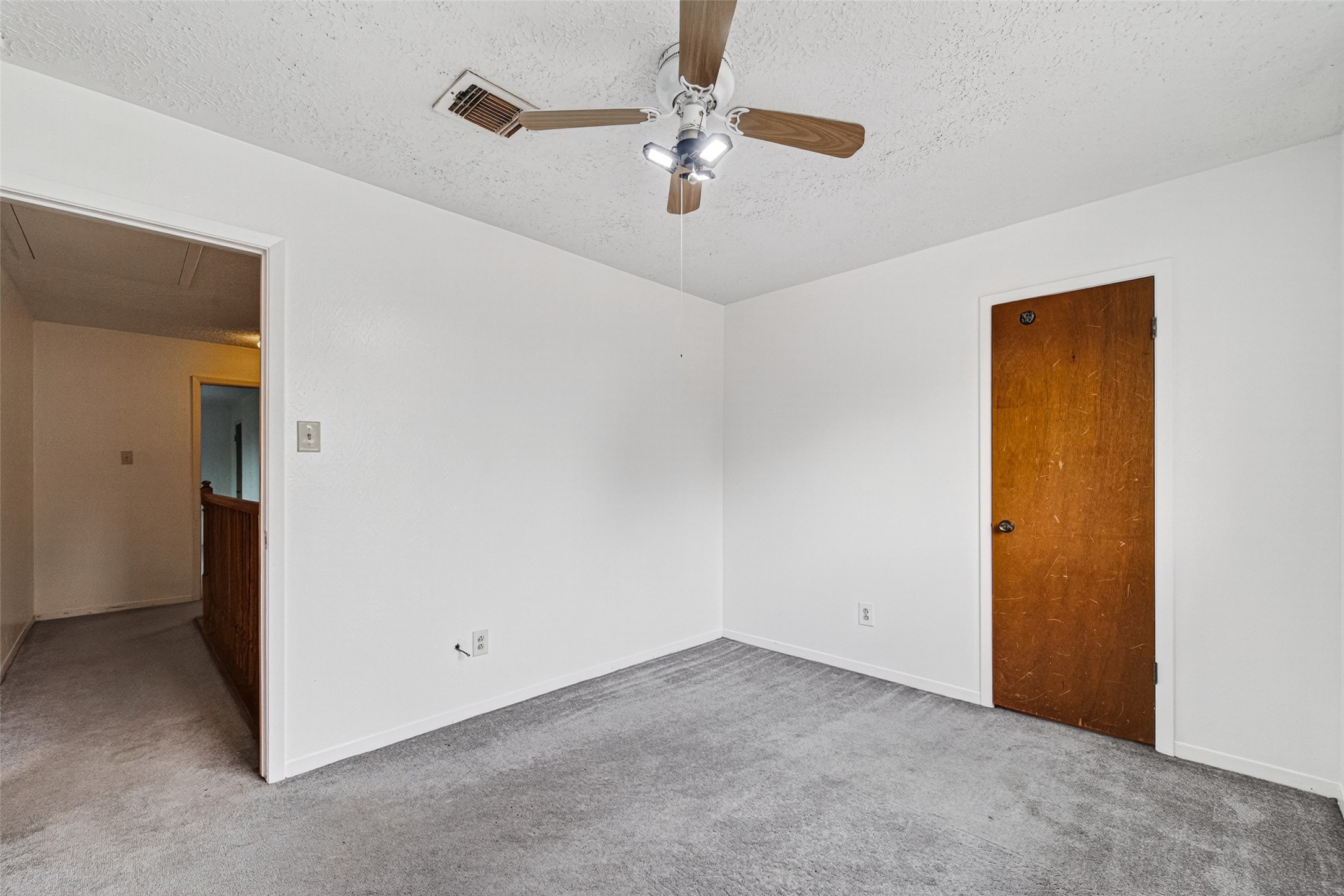 4214 Parkland Street Property Photo 37