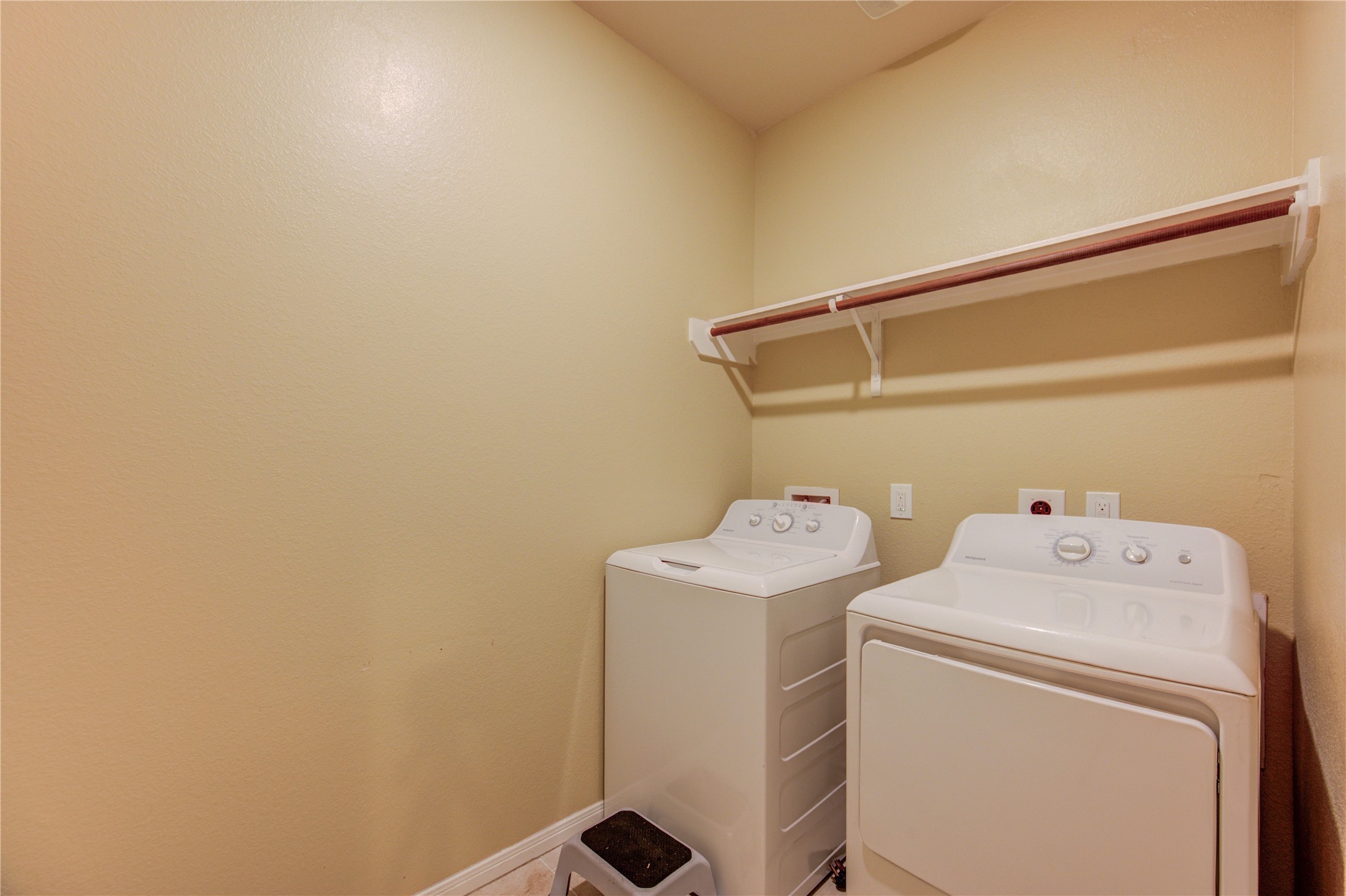 734 Mill Spring Court Property Photo 15