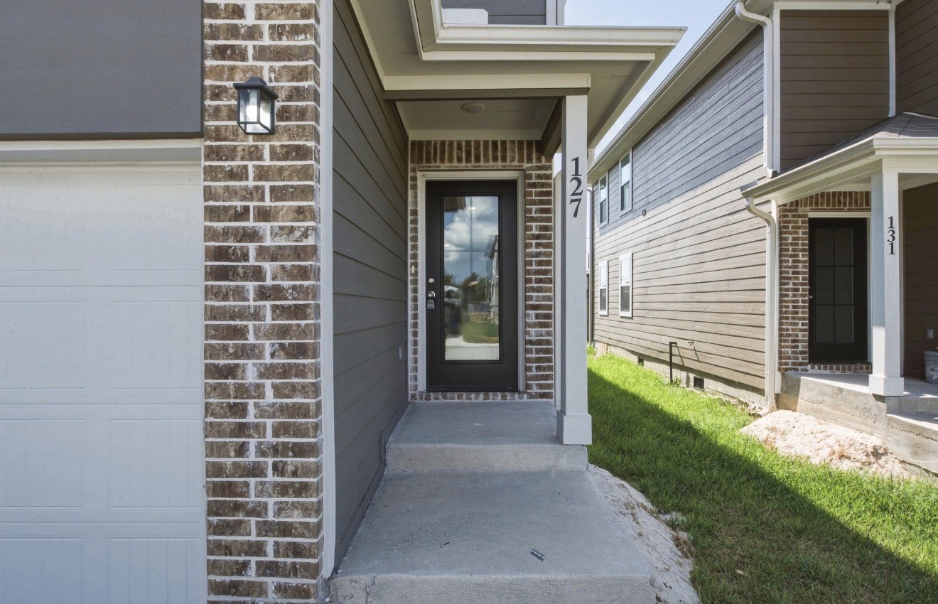 127 Egret Canal N Property Photo 3