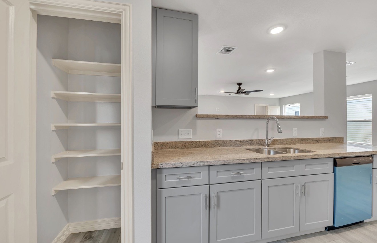 127 Egret Canal N Property Photo 10