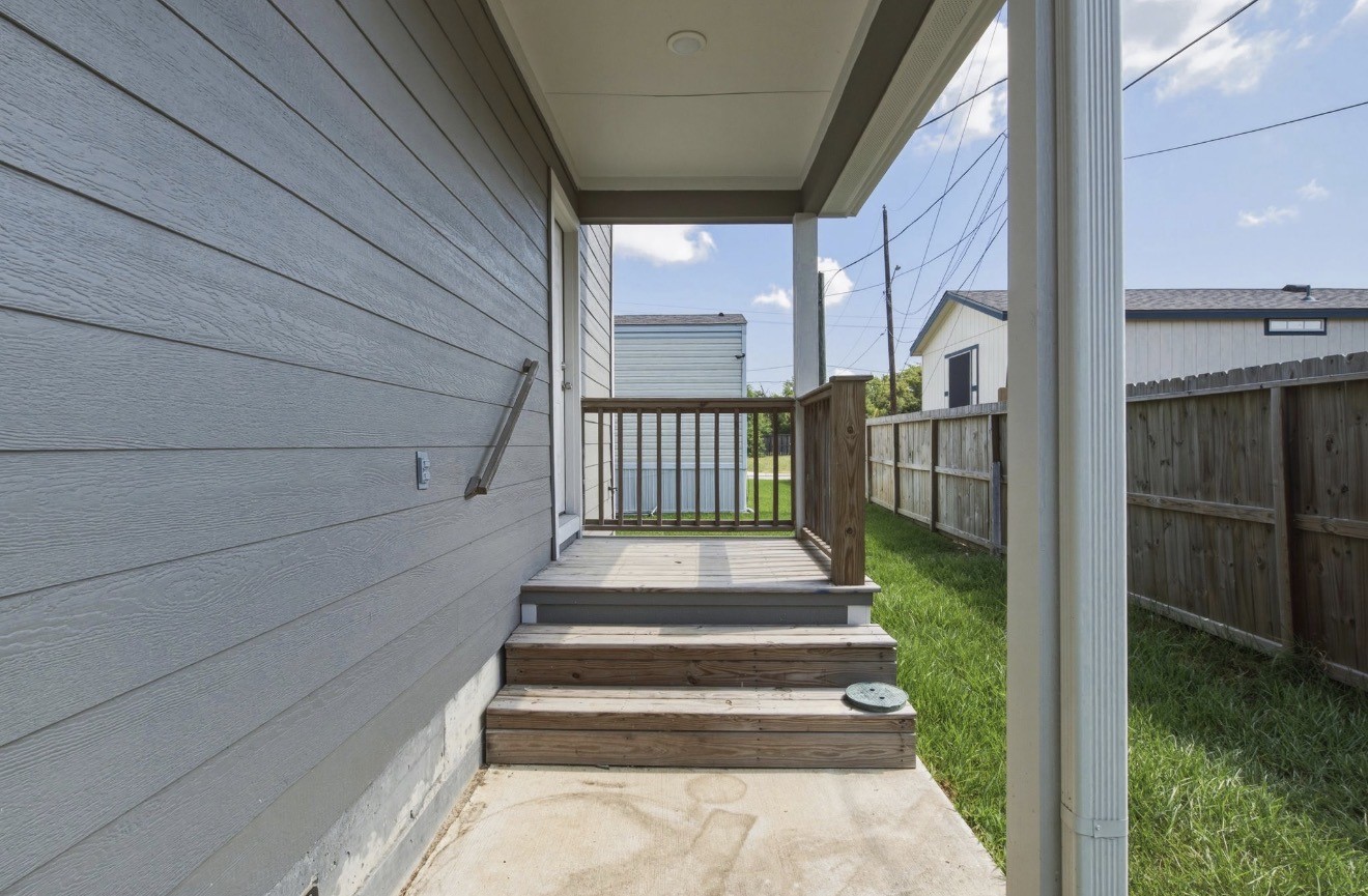 127 Egret Canal N Property Photo 22