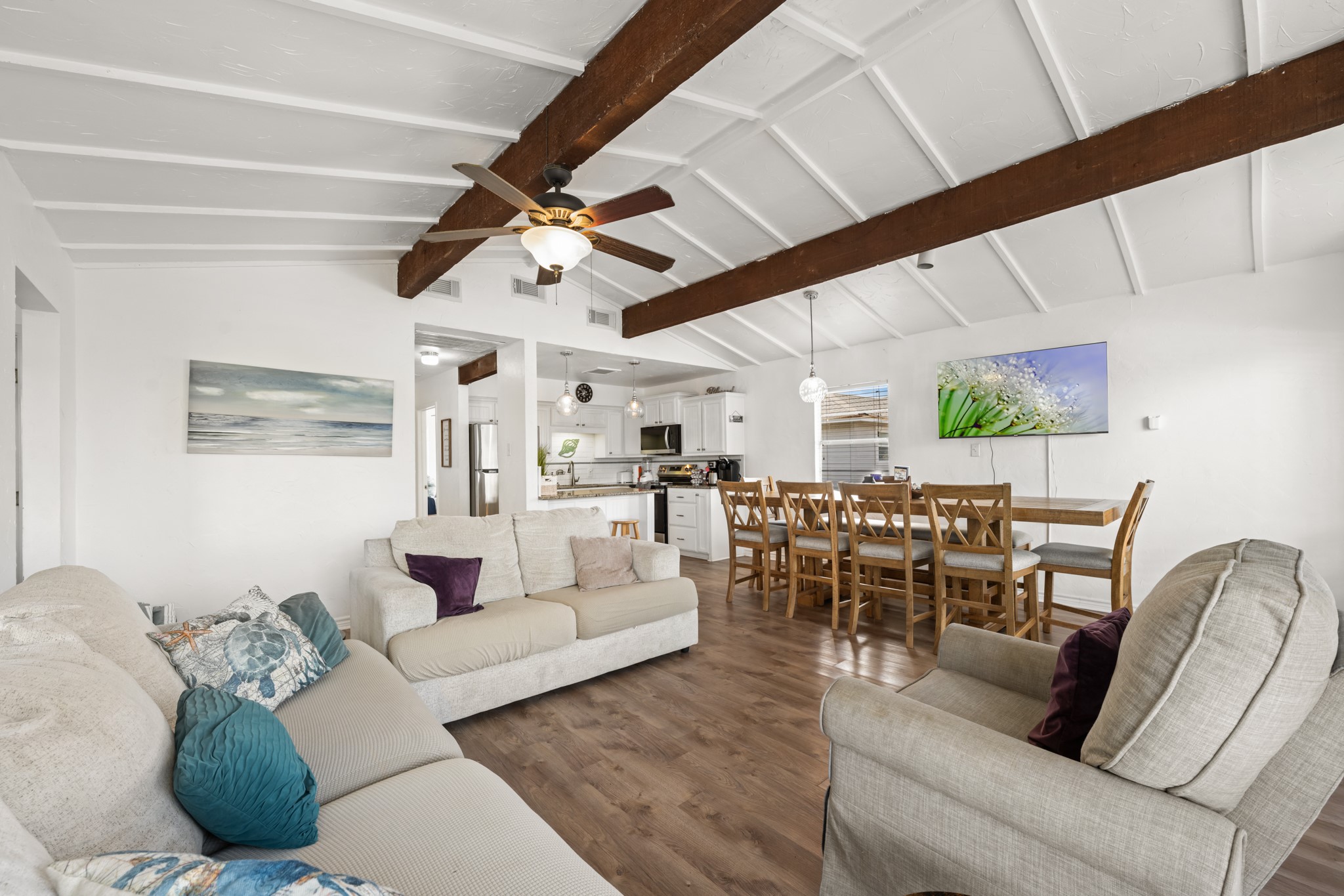 12927 Buccaneer Parkway Property Photo 6