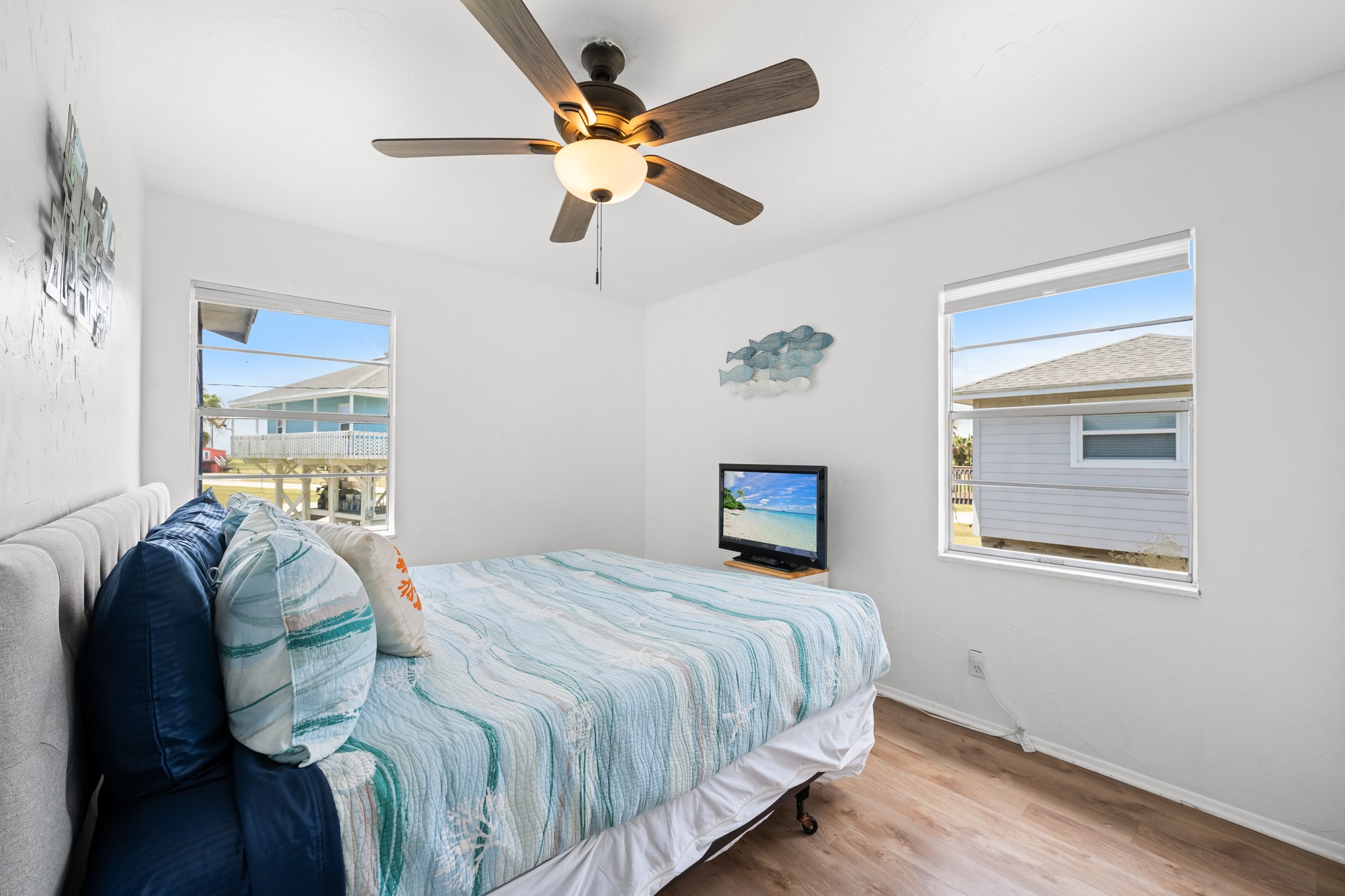 12927 Buccaneer Parkway Property Photo 20