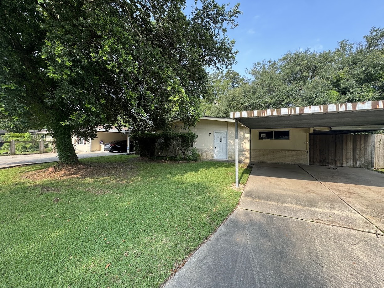 270 Triangle Drive Property Photo 2