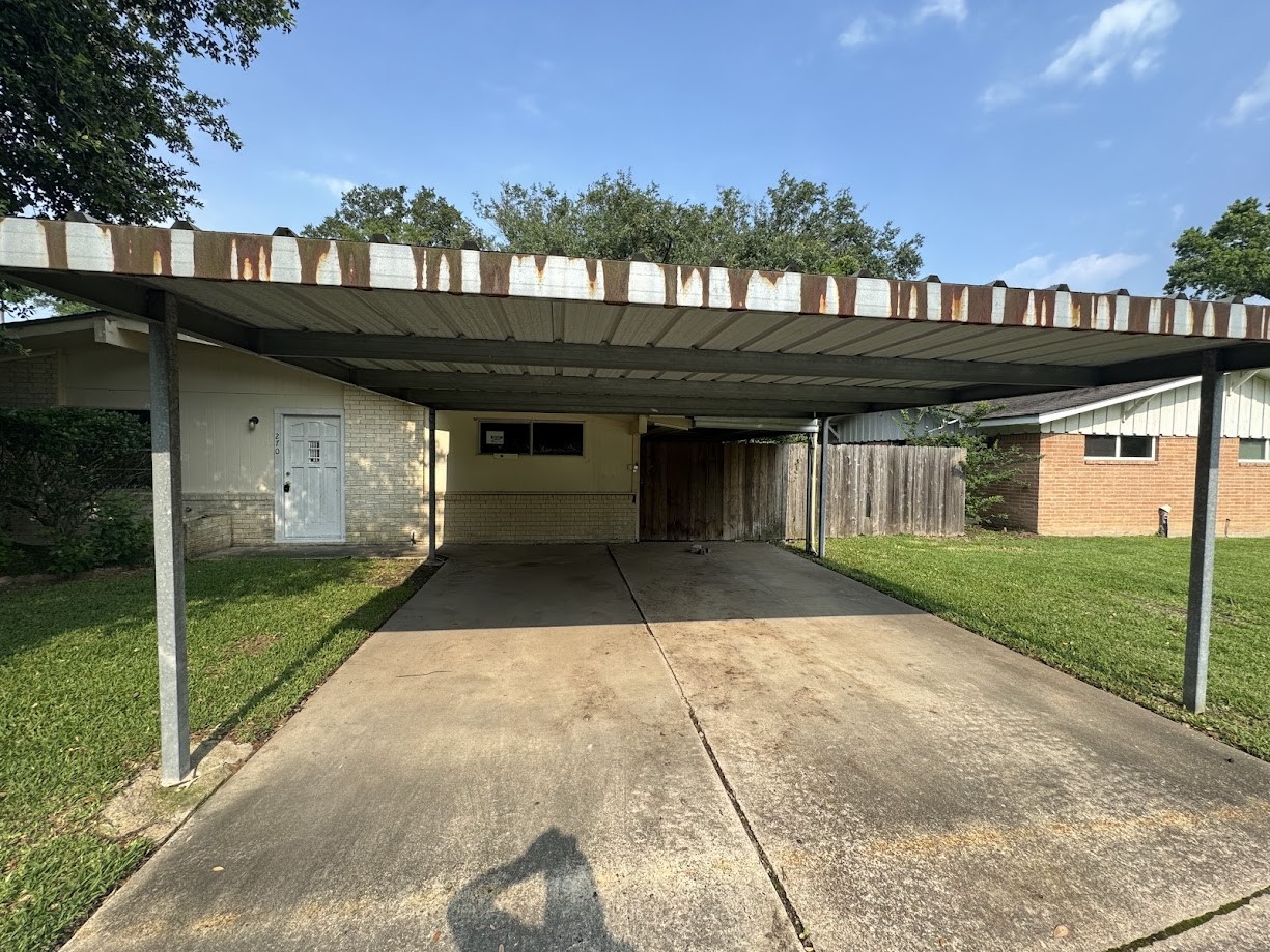 270 Triangle Drive Property Photo 3