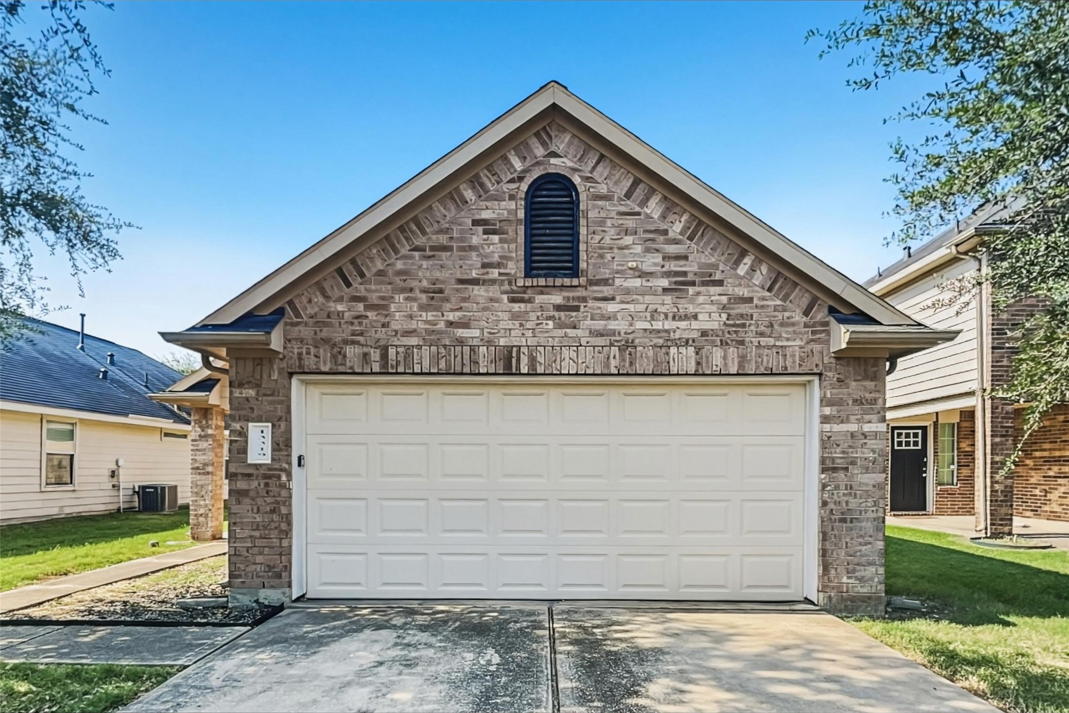 13319 Ambrosa Drive Property Photo 1