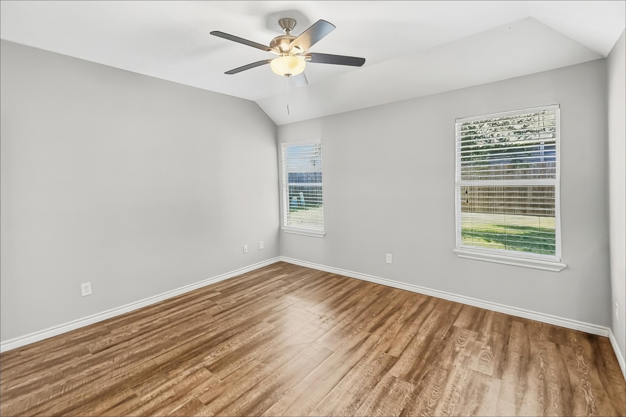 13319 Ambrosa Drive Property Photo 6