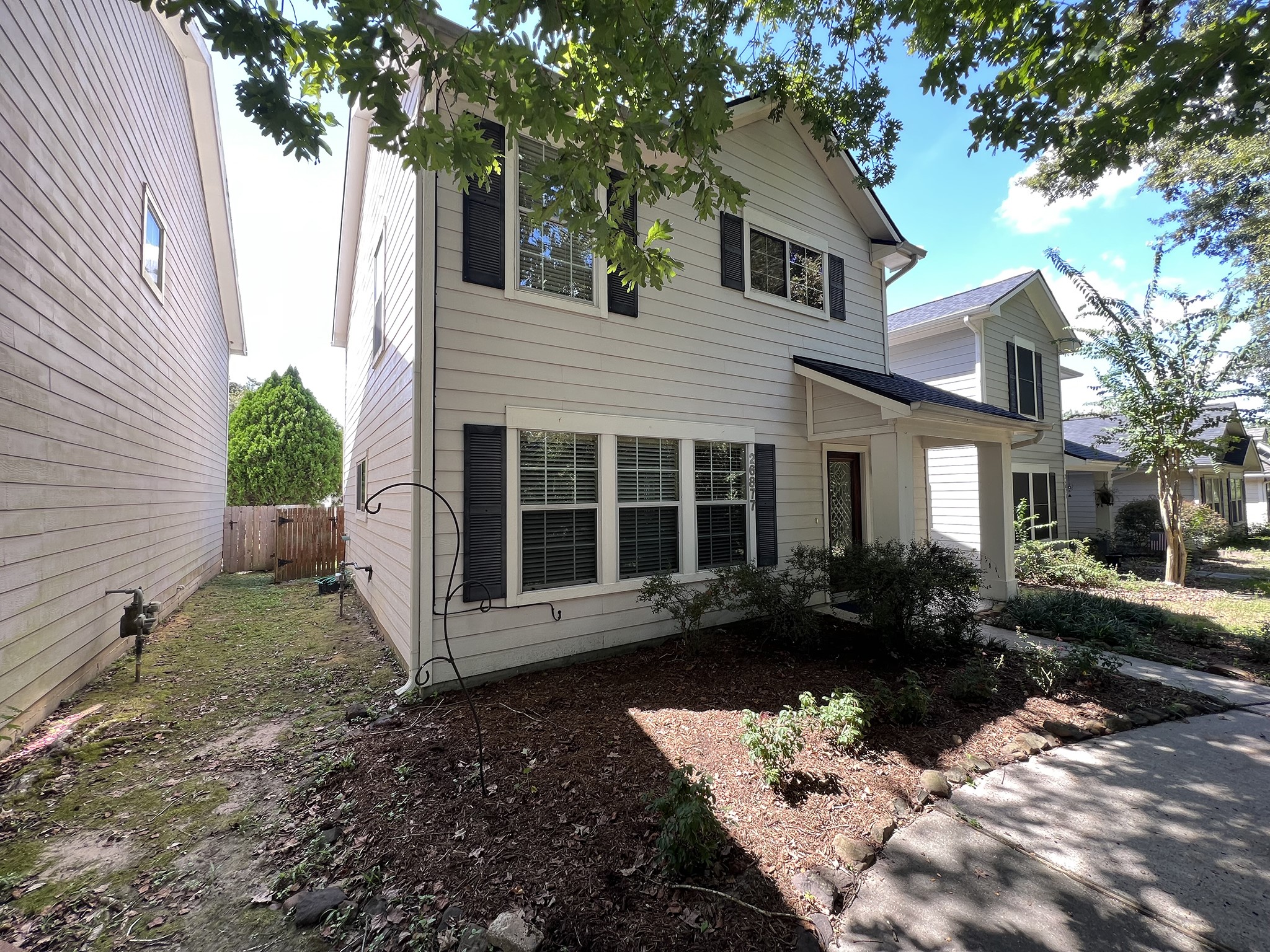 26877 Haileys Manor Property Photo 3