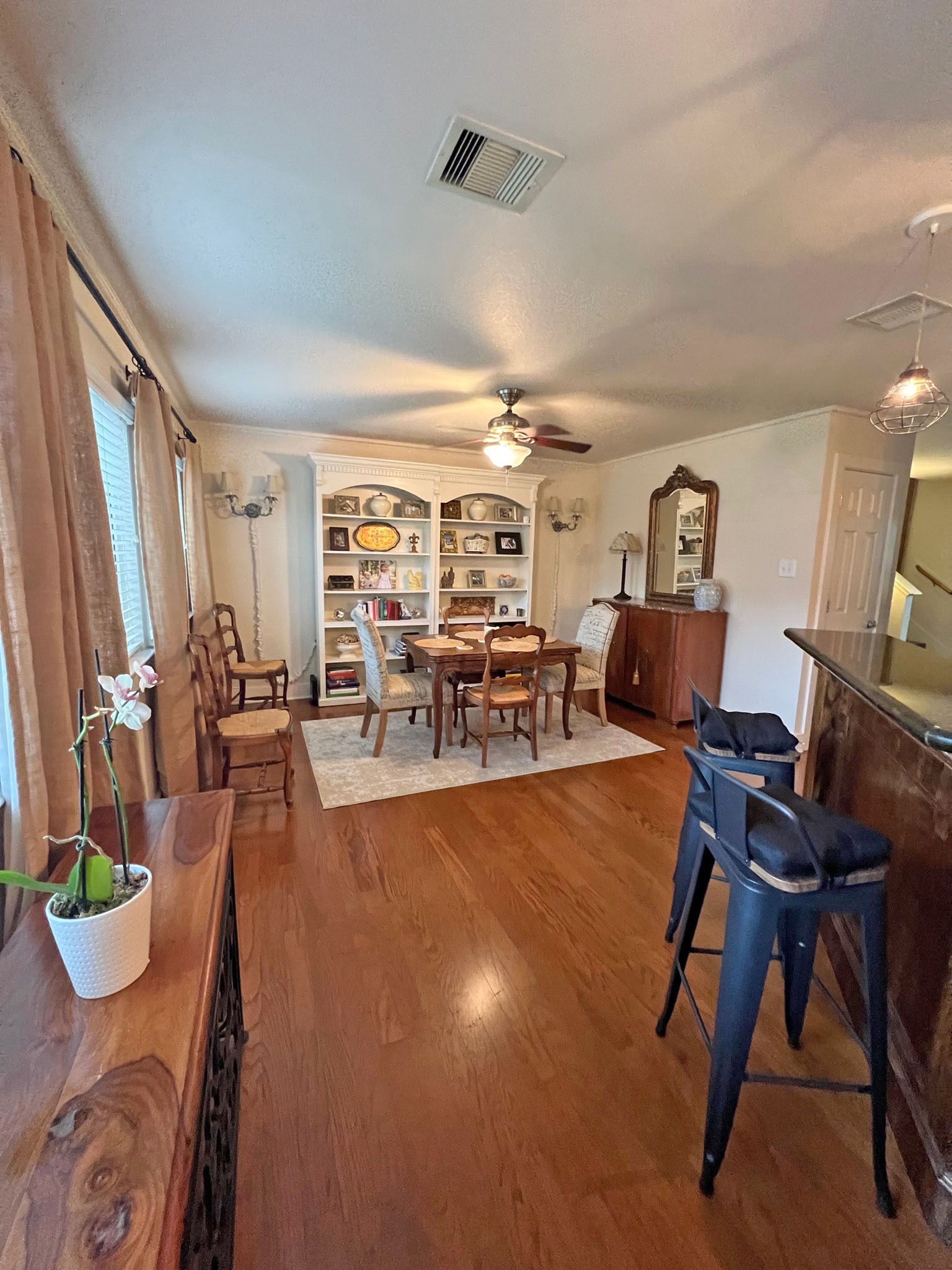 26877 Haileys Manor Property Photo 8