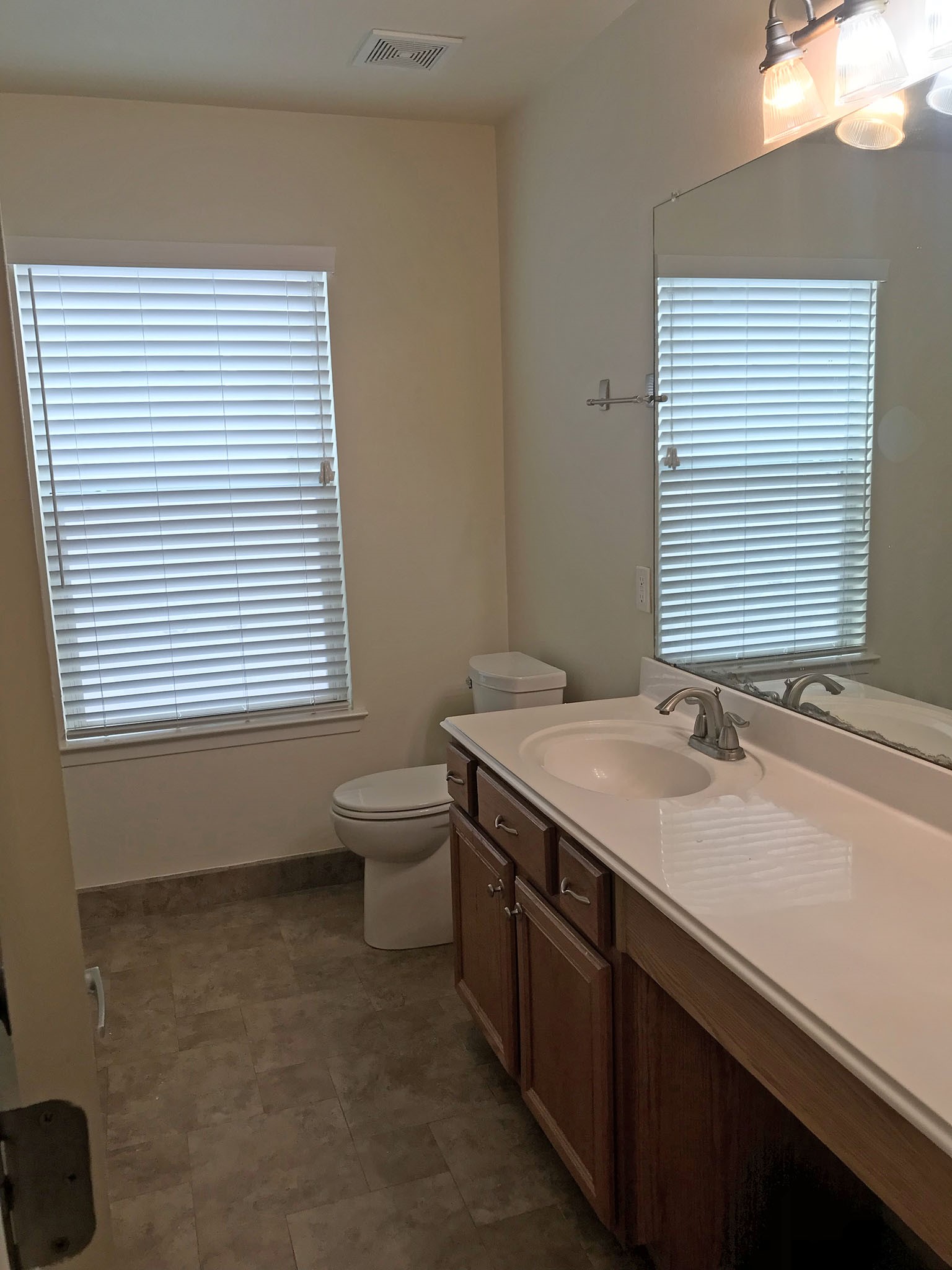 26877 Haileys Manor Property Photo 14
