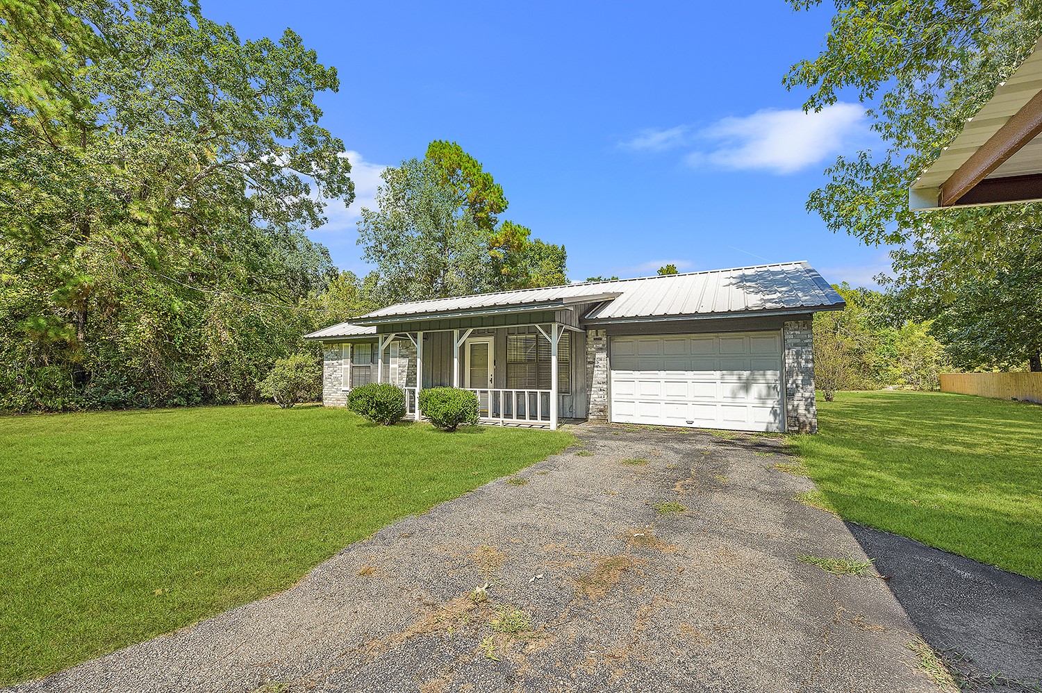 814 Evans Gann Road Property Photo 1