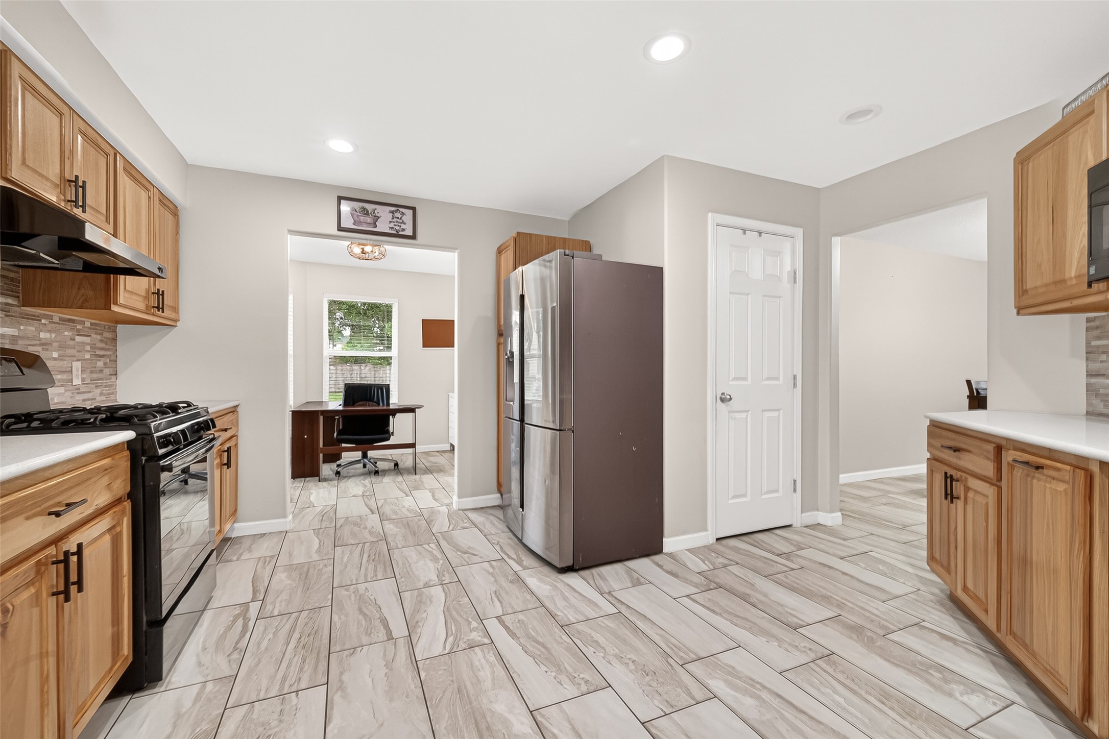 9909 Kingfisher Drive Property Photo 10