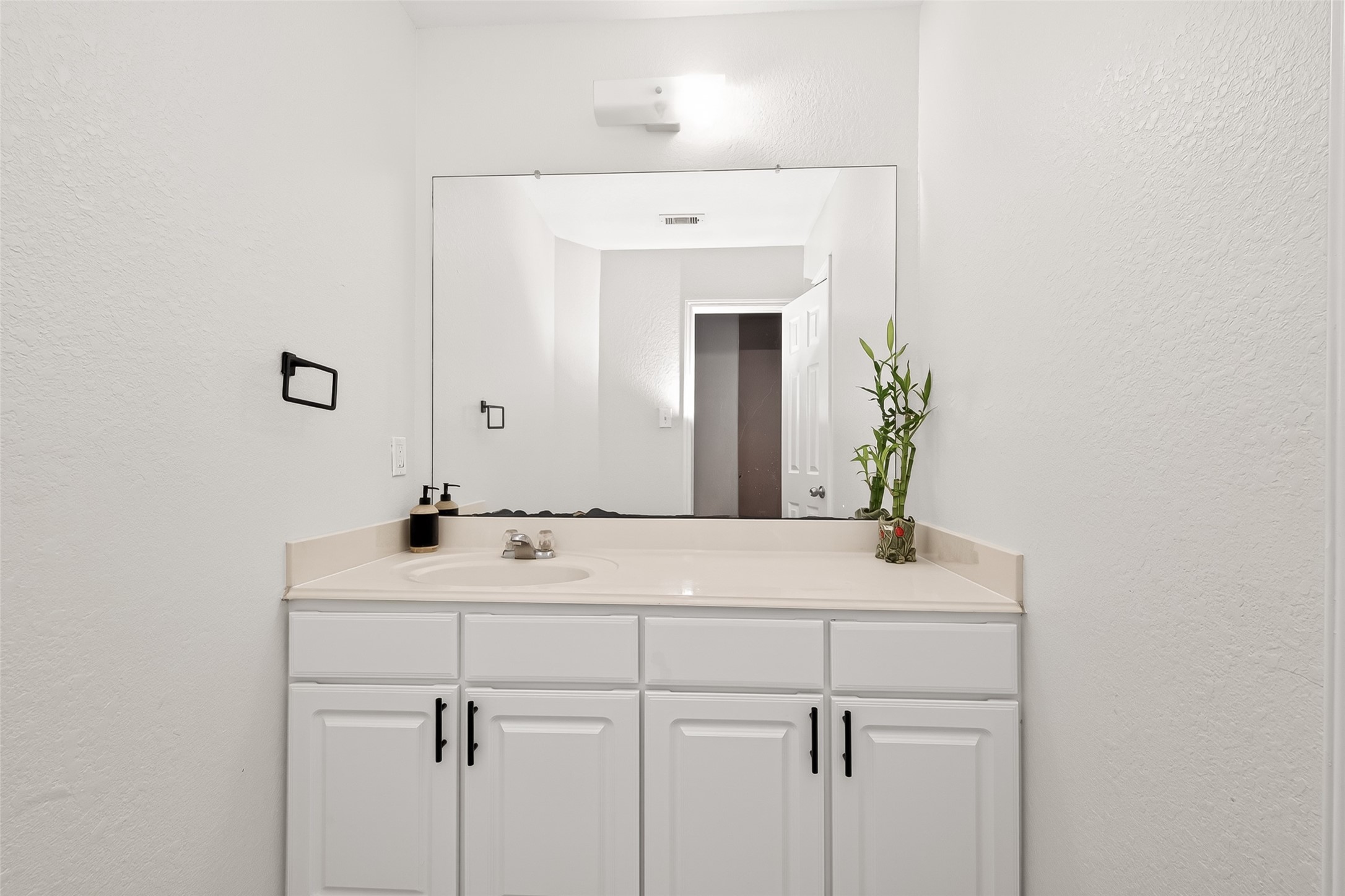 9909 Kingfisher Drive Property Photo 22