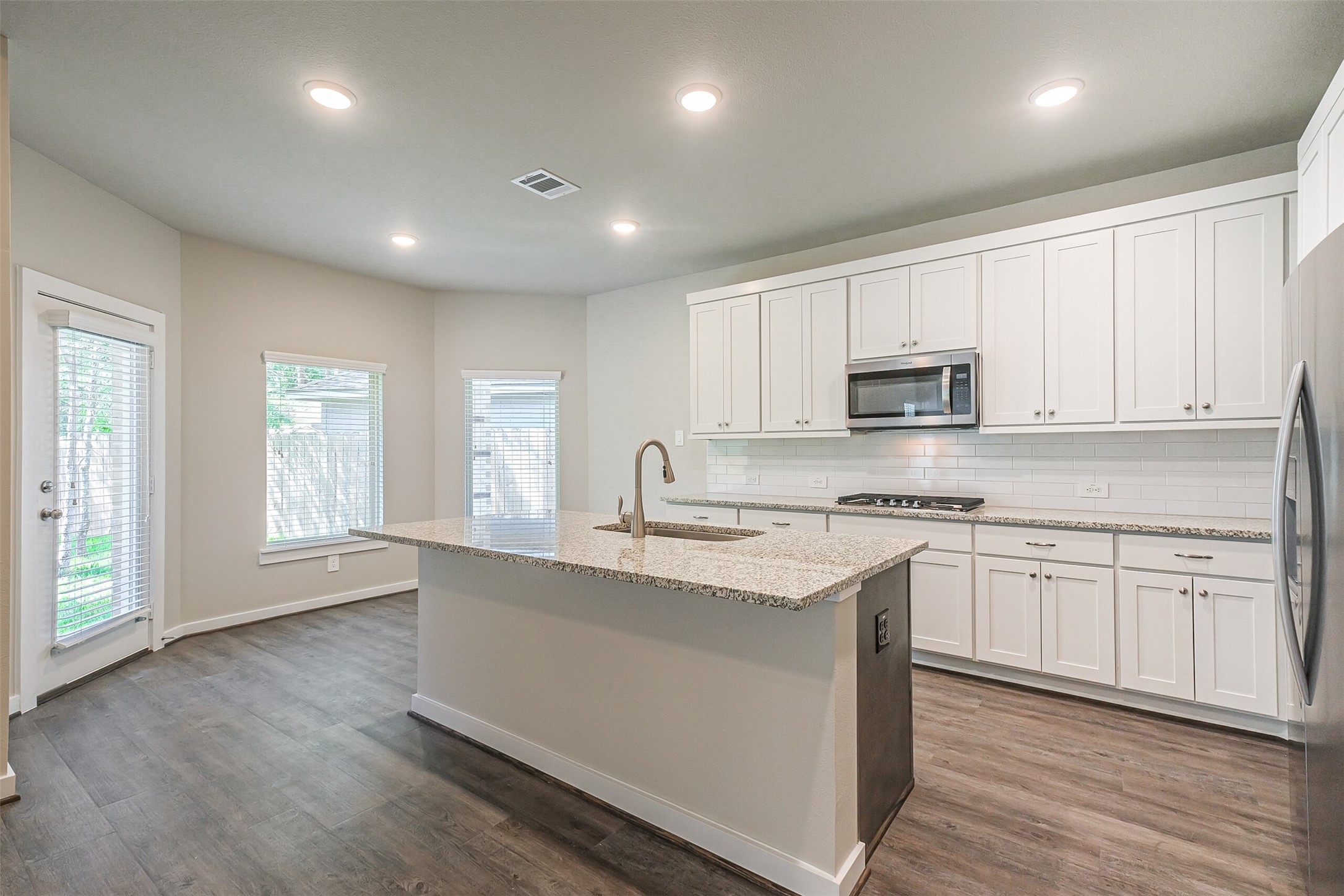 15 Lantana Trail Property Photo 8