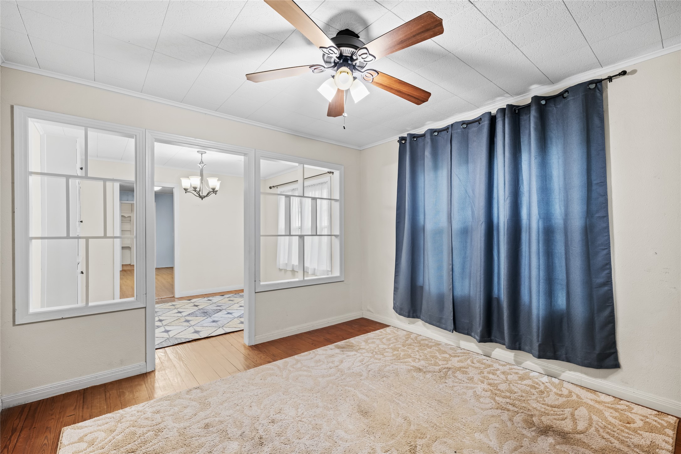 405 N College Street Property Photo 6