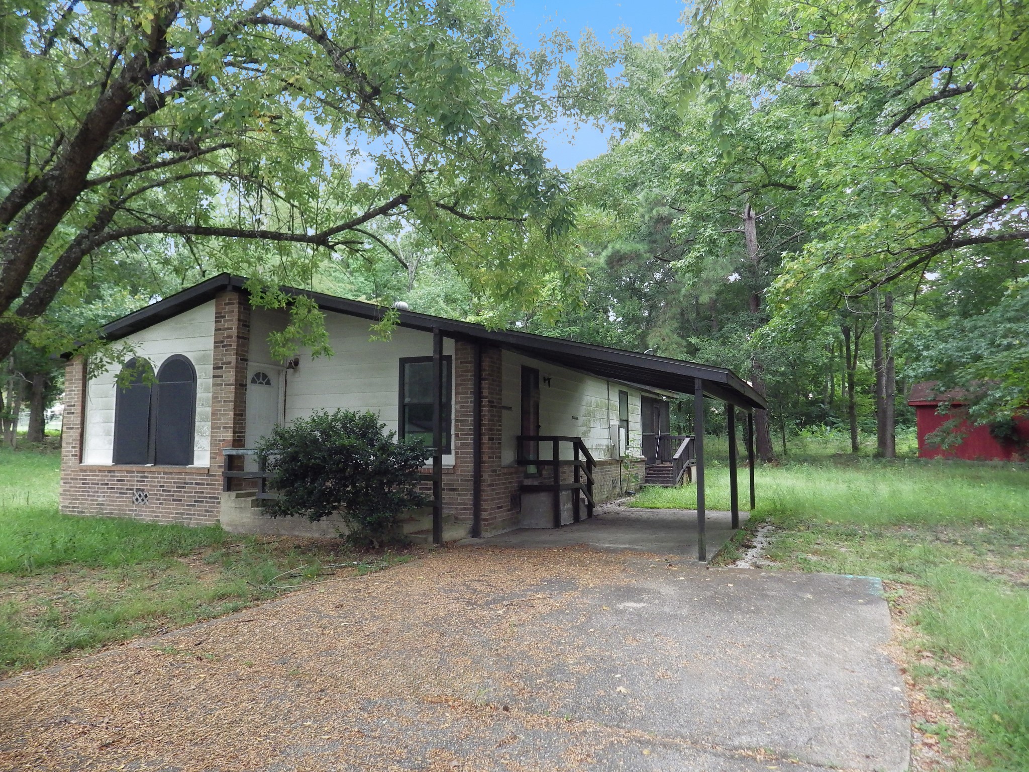 2240 Easley Circle Property Photo 1