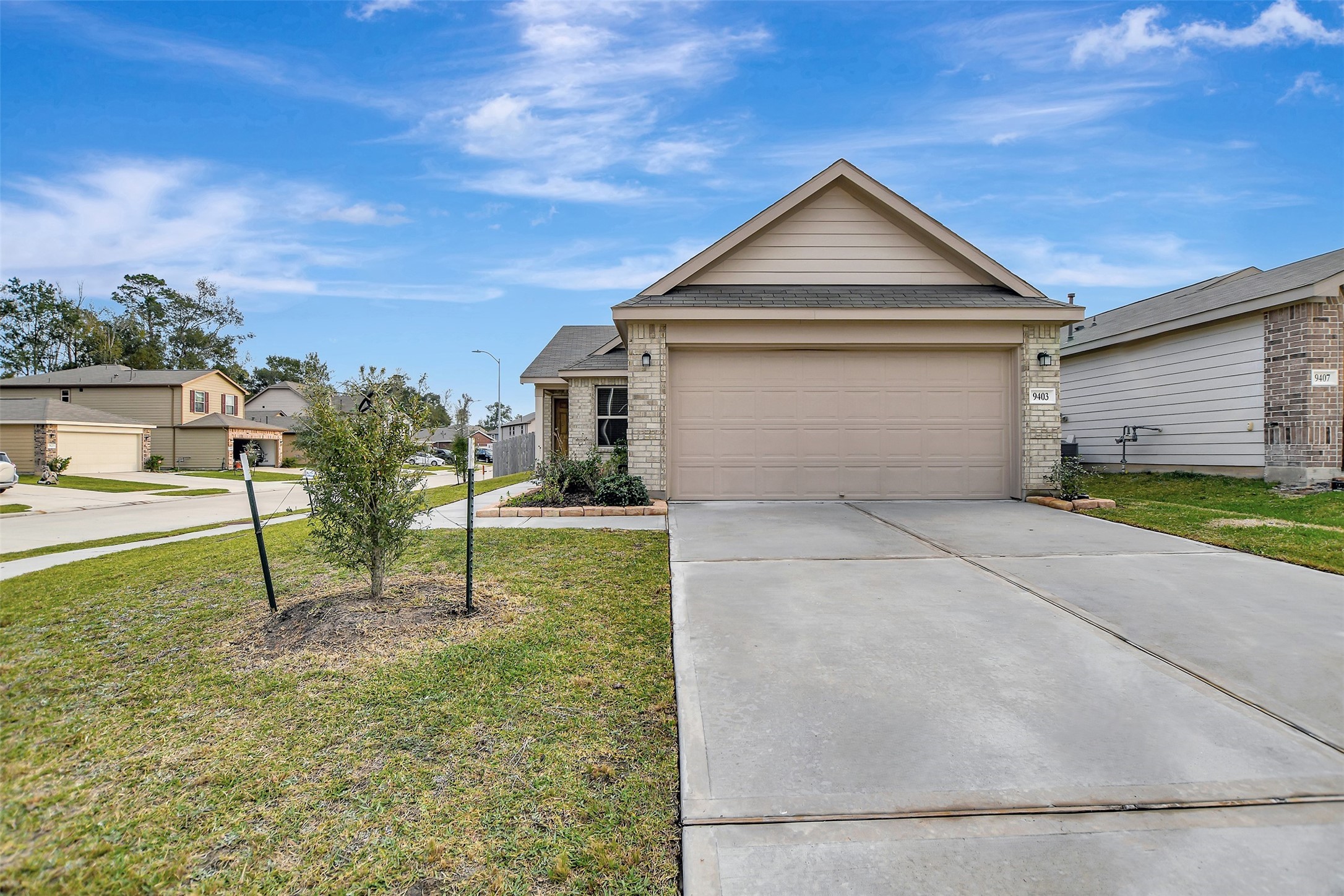 9403 Castillo Court Property Photo 2