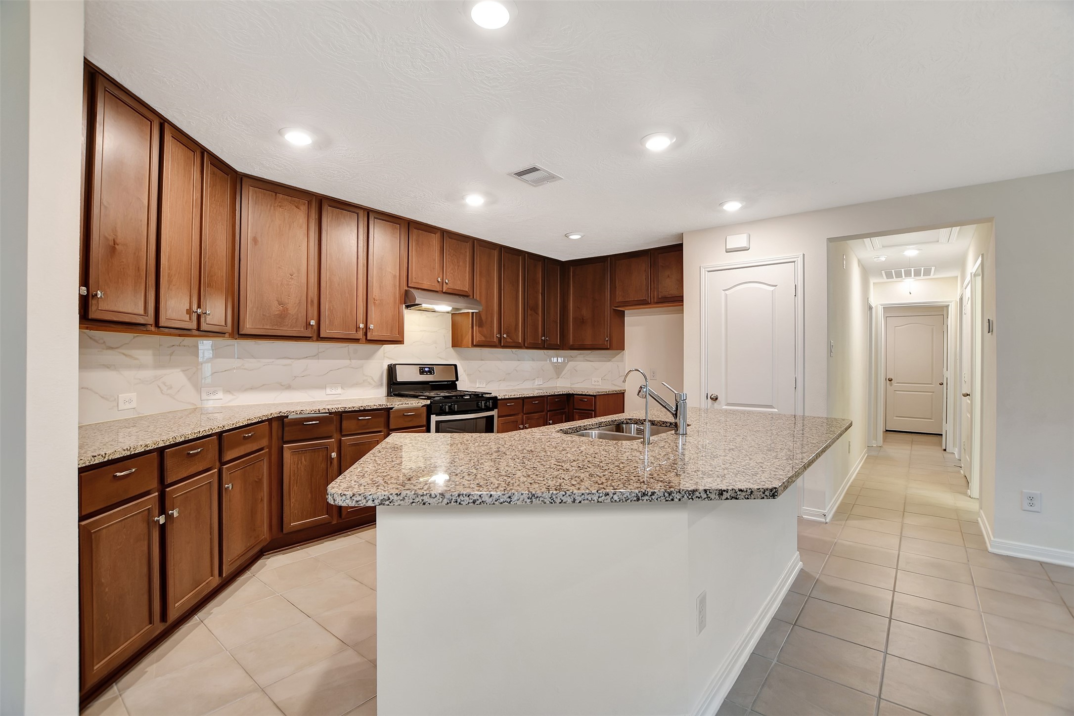 9403 Castillo Court Property Photo 15