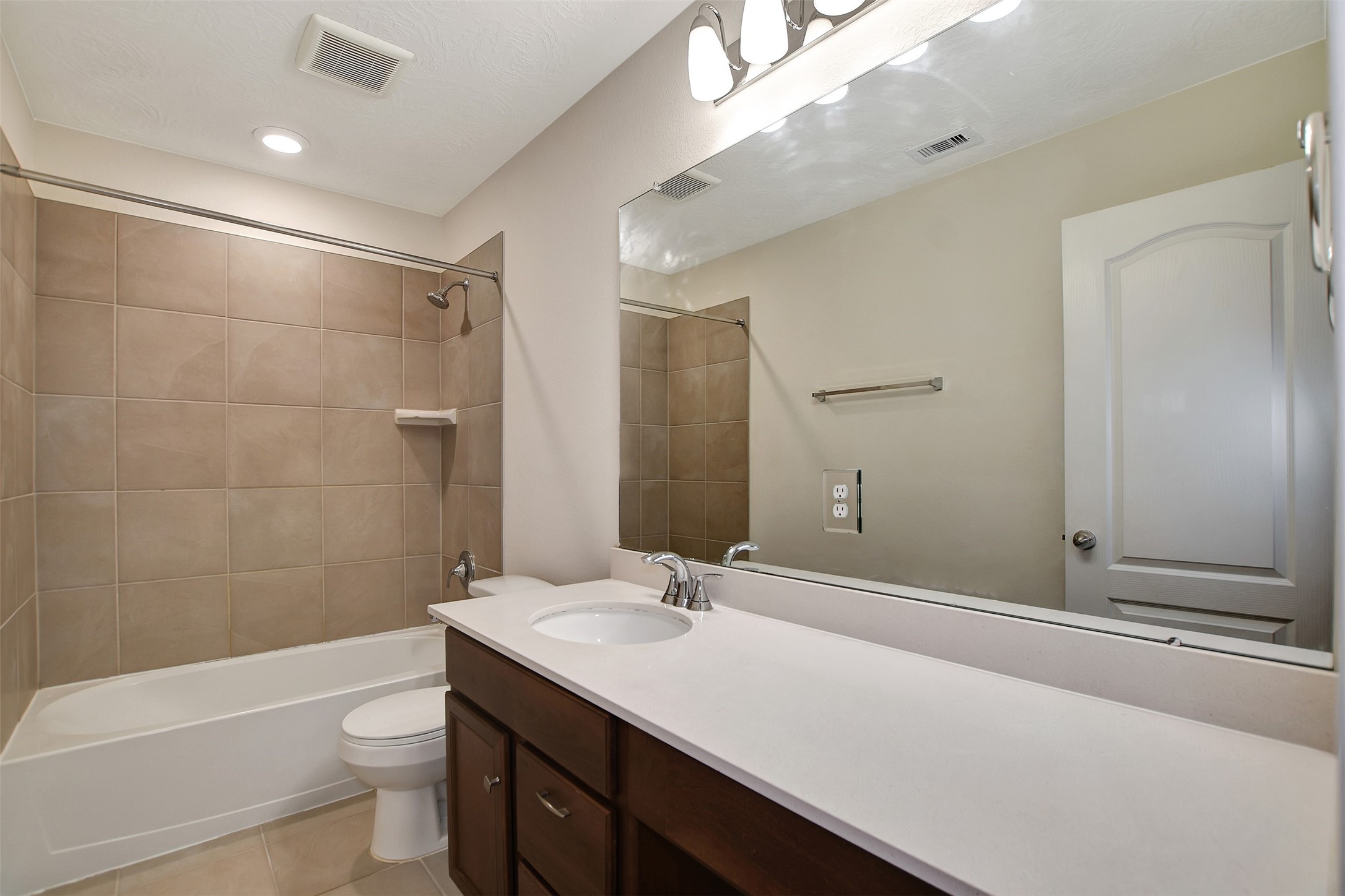 9403 Castillo Court Property Photo 32