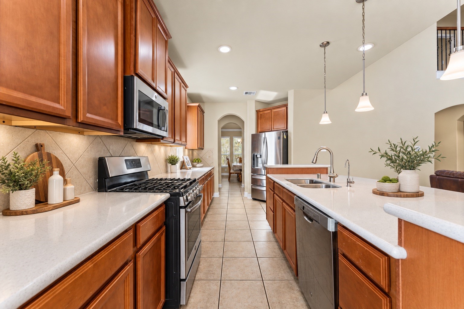 8407 Terrace Valley Circle Property Photo 3