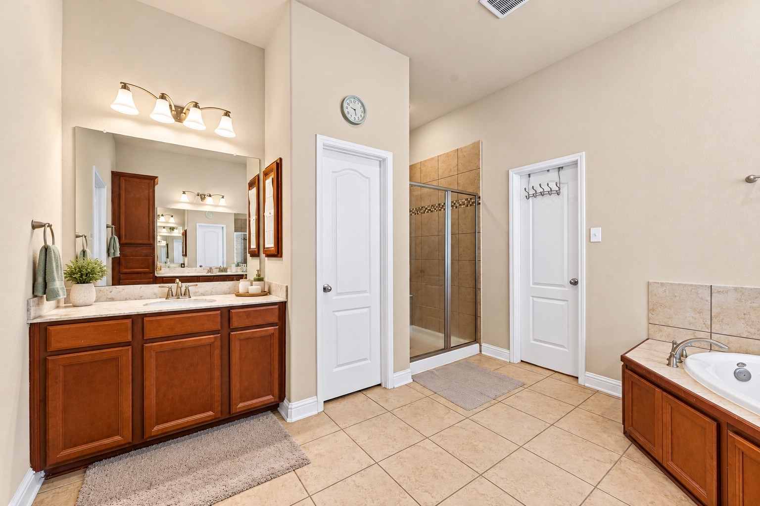 8407 Terrace Valley Circle Property Photo 23