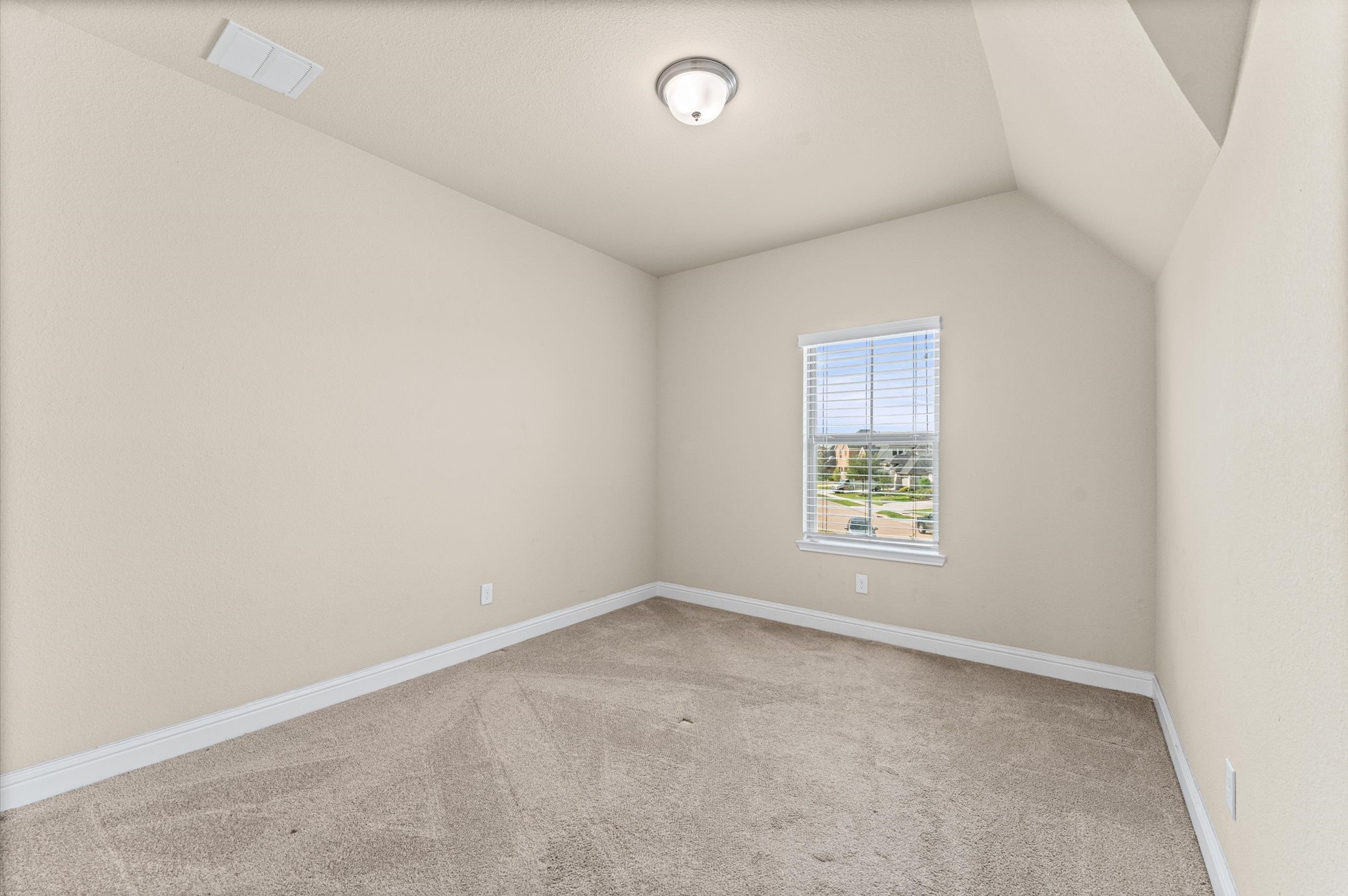 8407 Terrace Valley Circle Property Photo 26