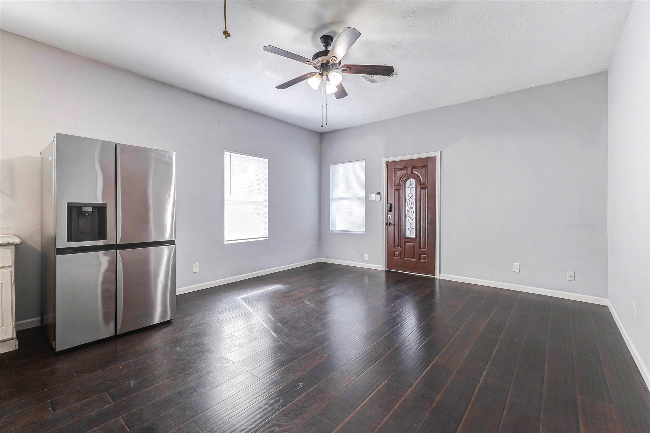 1606 Ruthven Property Photo 10