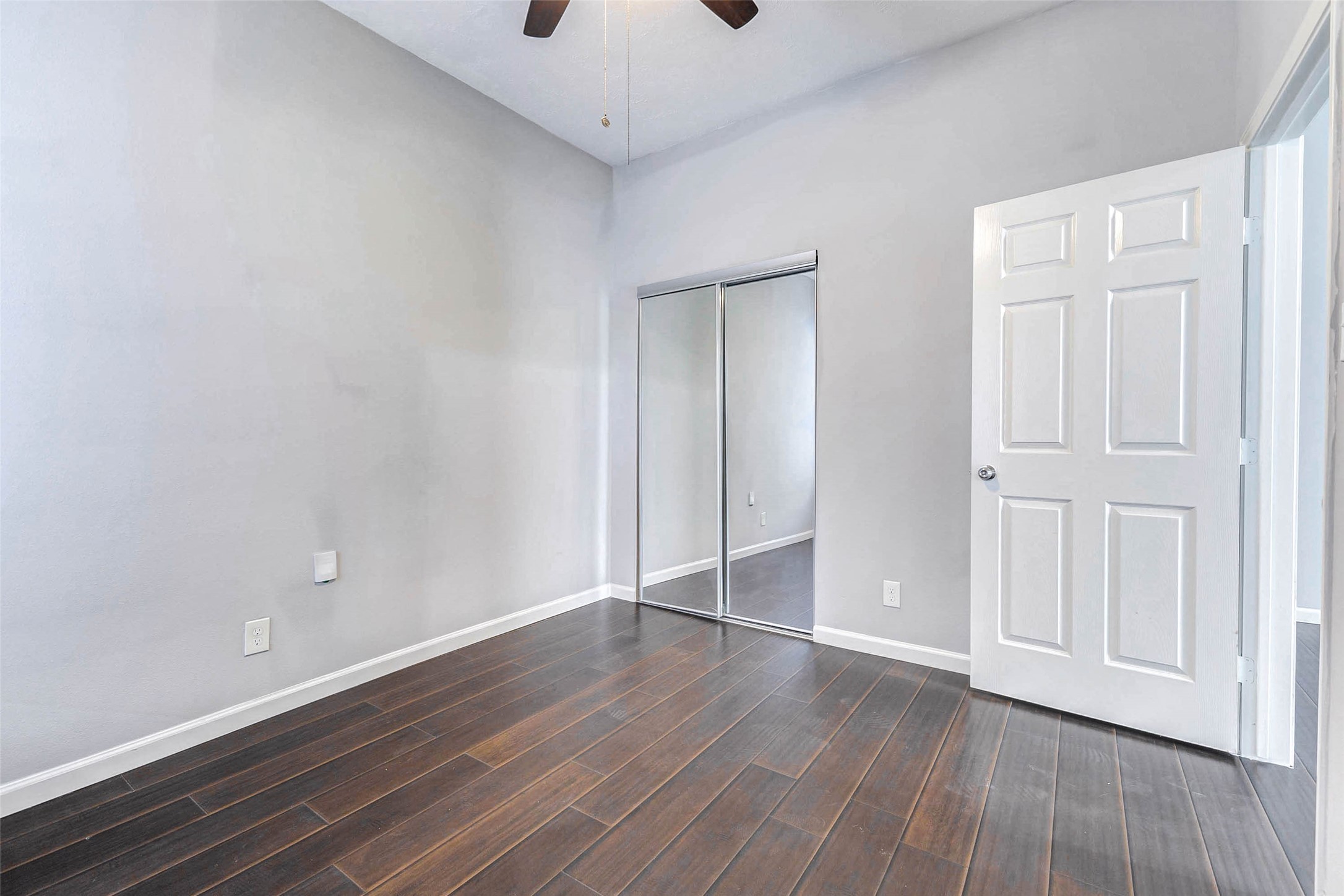 1606 Ruthven Property Photo 13