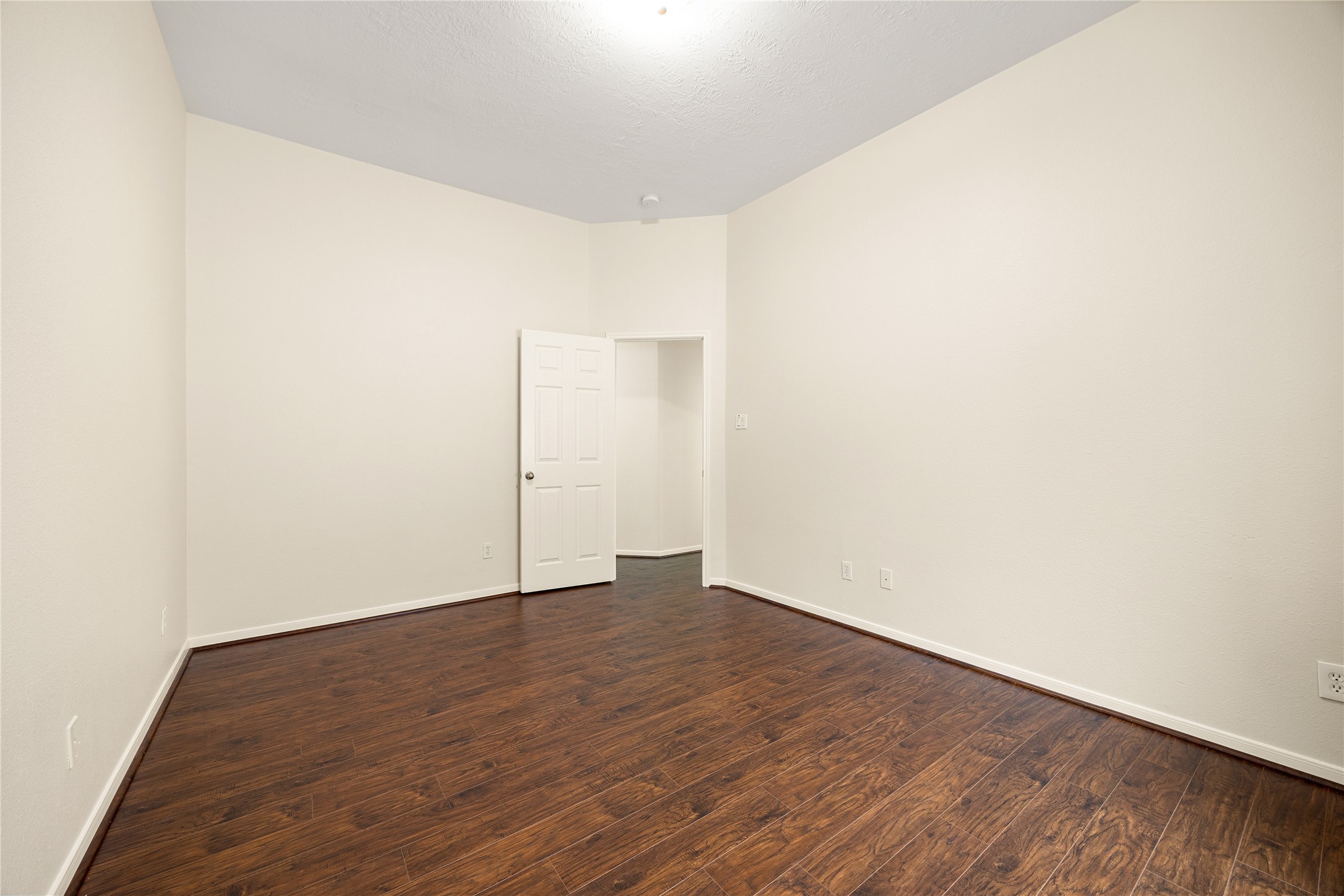 21223 Granite Trail Lane Property Photo 28