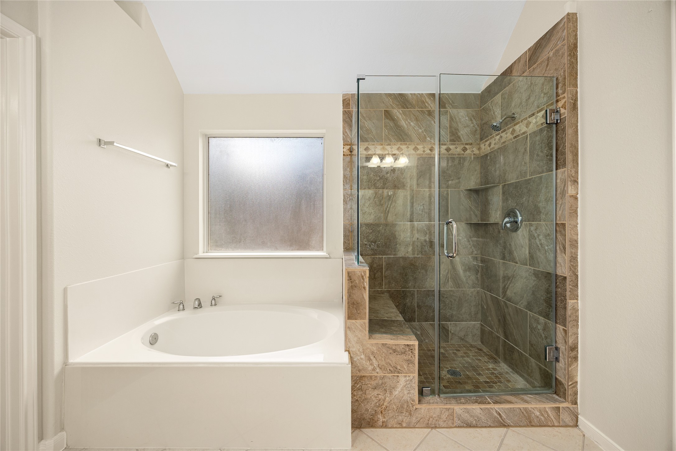 21223 Granite Trail Lane Property Photo 35