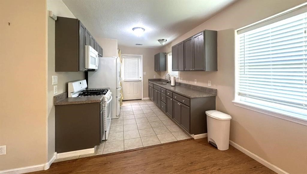 1025 14th Street Property Photo 6