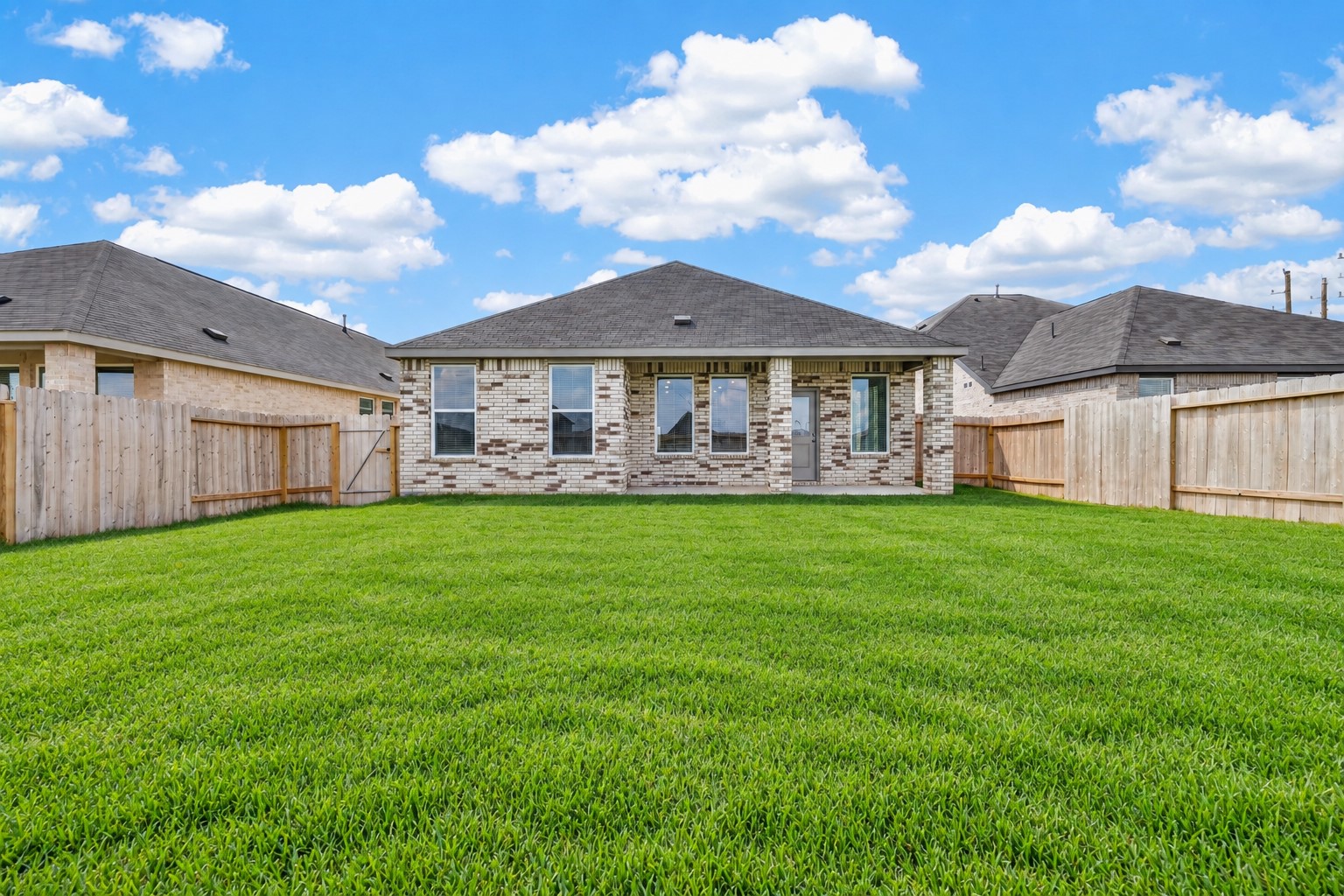 21722 Willow River Canyon Lane Property Photo 28
