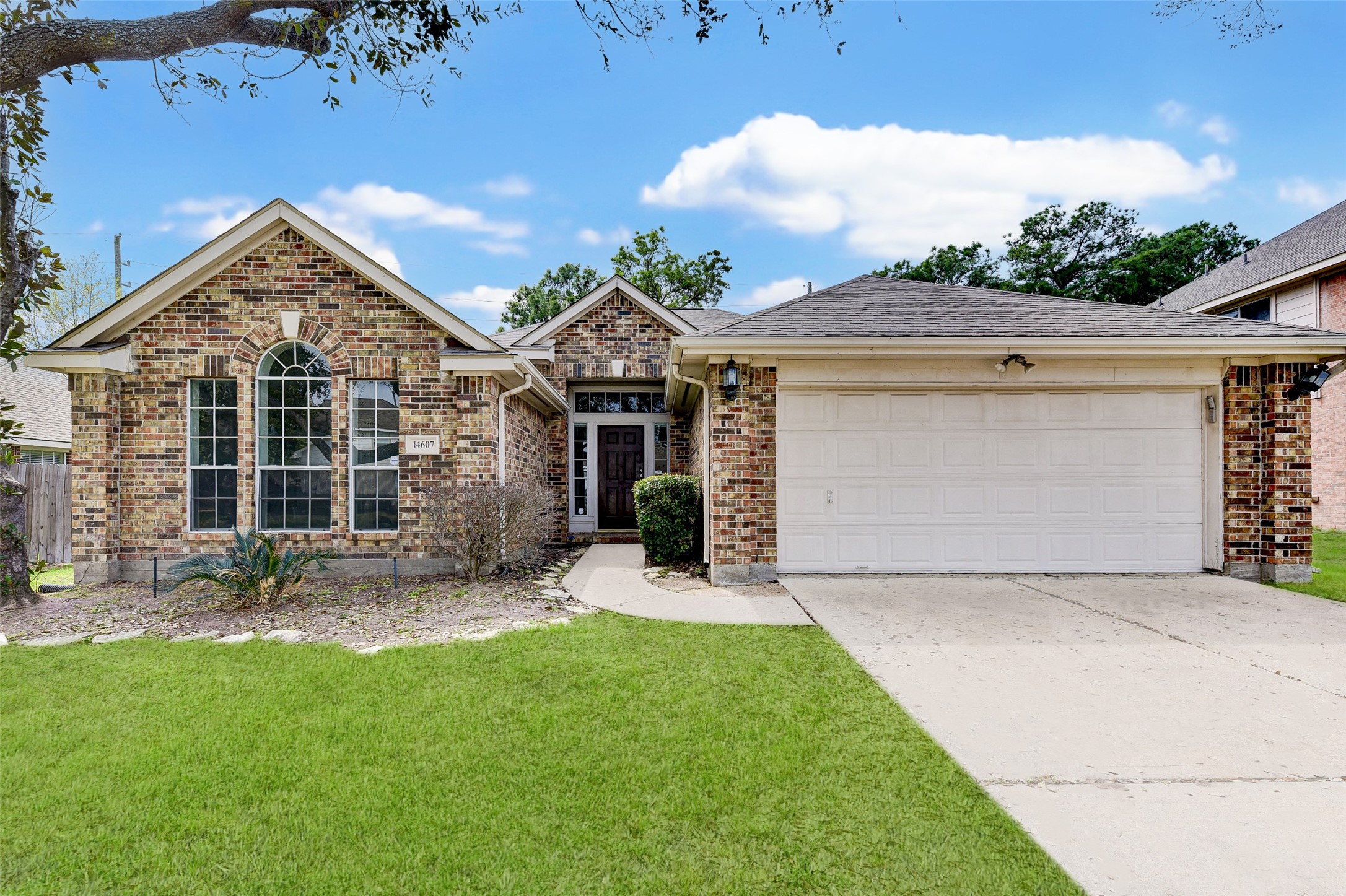 14607 Concord Grove Property Photo 1