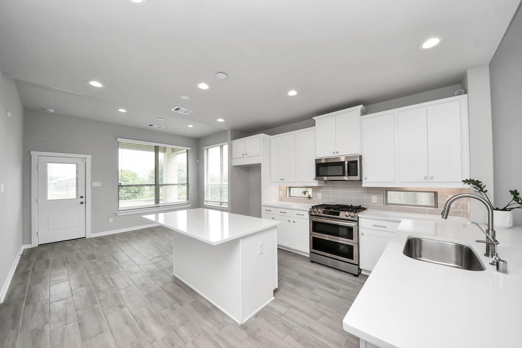 23230 Ivory Sedge Trail Property Photo 11