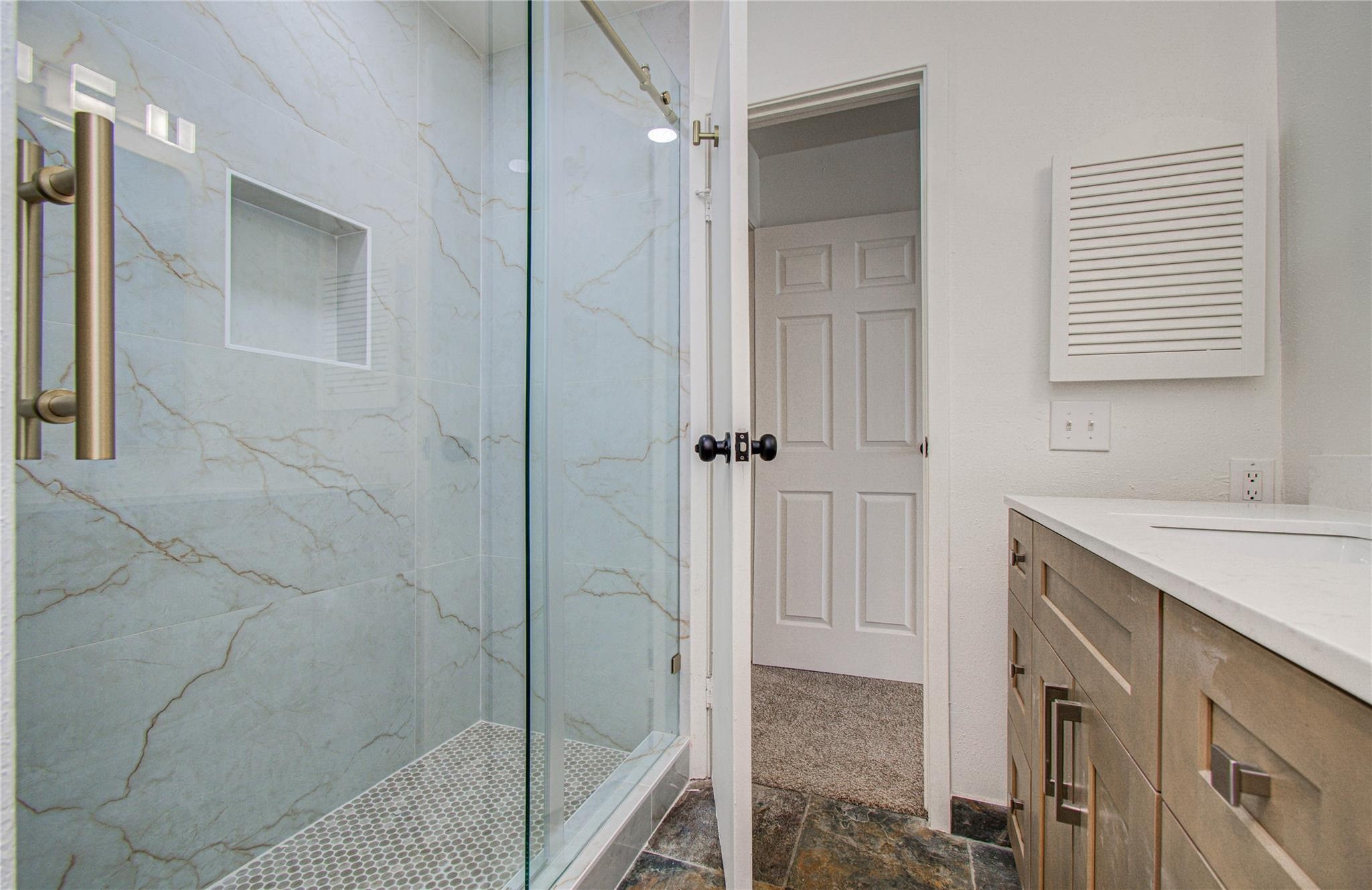 15309 Kingfield Drive 9 Property Photo 30