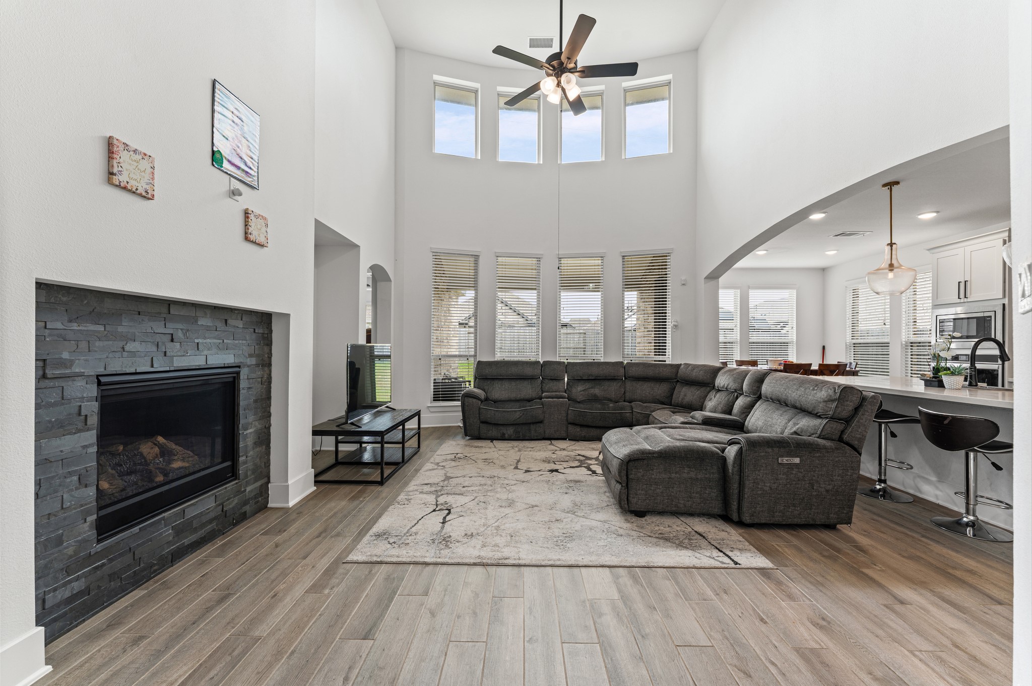 10427 Rigel Ridge Way Property Photo 13