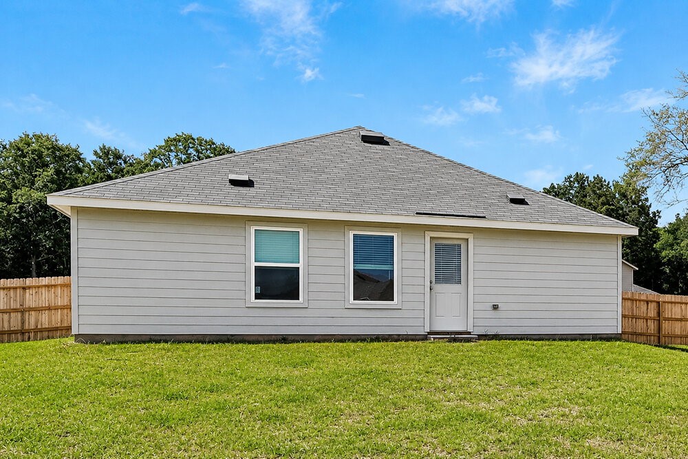16118 Hatton Drive Property Photo 16