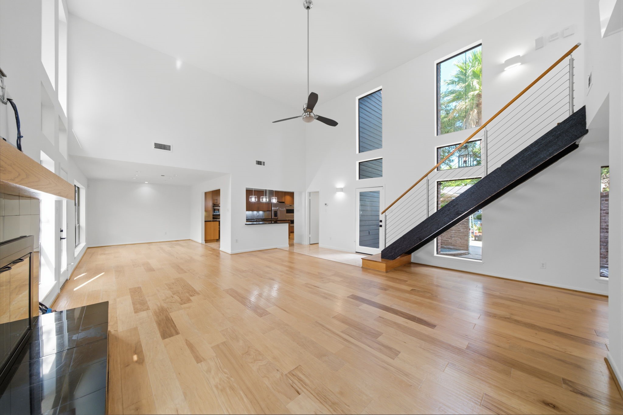 10319 Meadow Lake Lane Property Photo 4