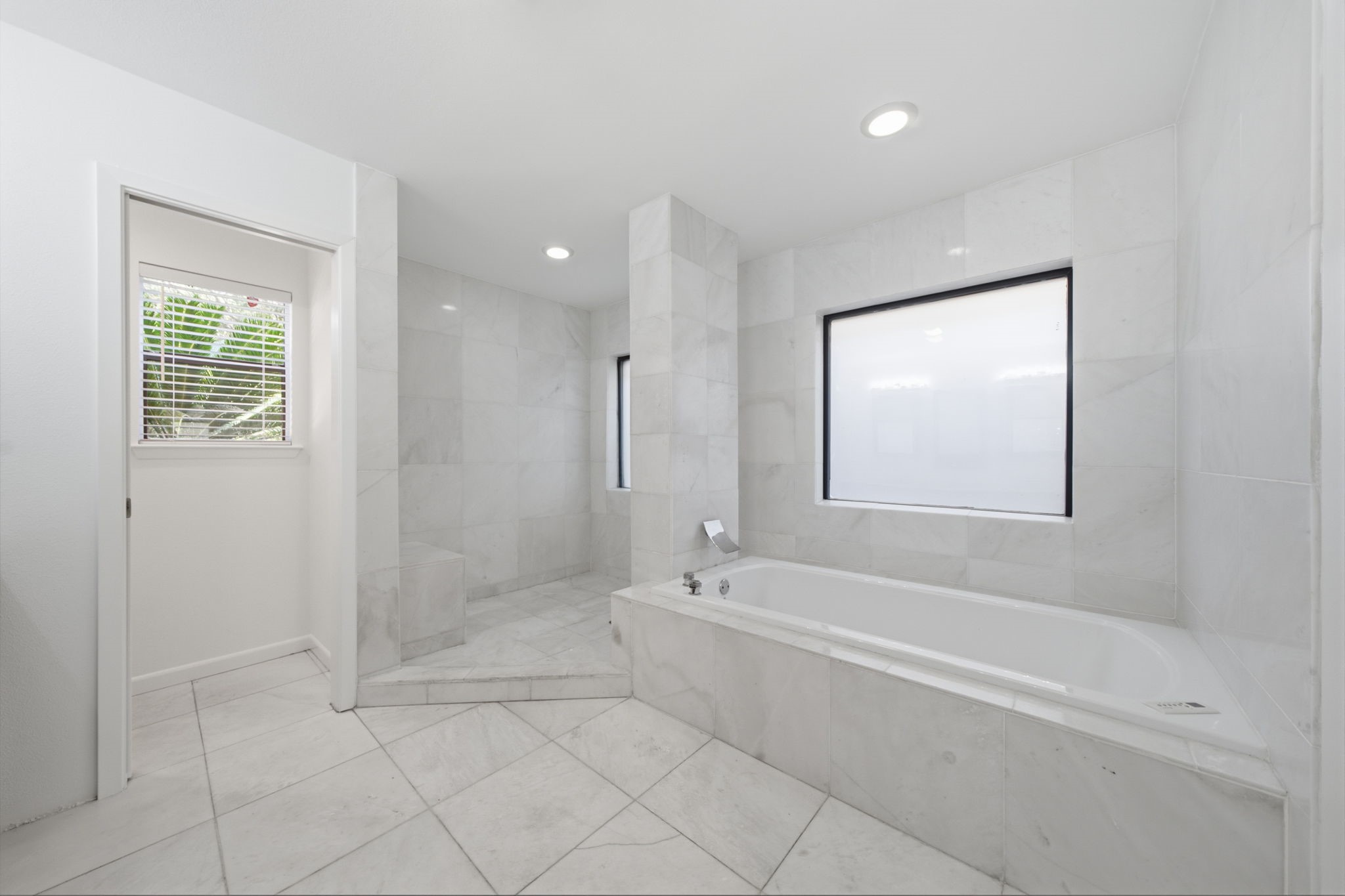 10319 Meadow Lake Lane Property Photo 13
