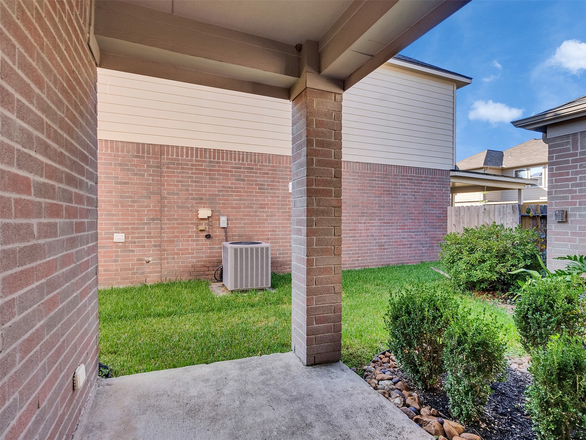 9915 Valance Way Property Photo 31