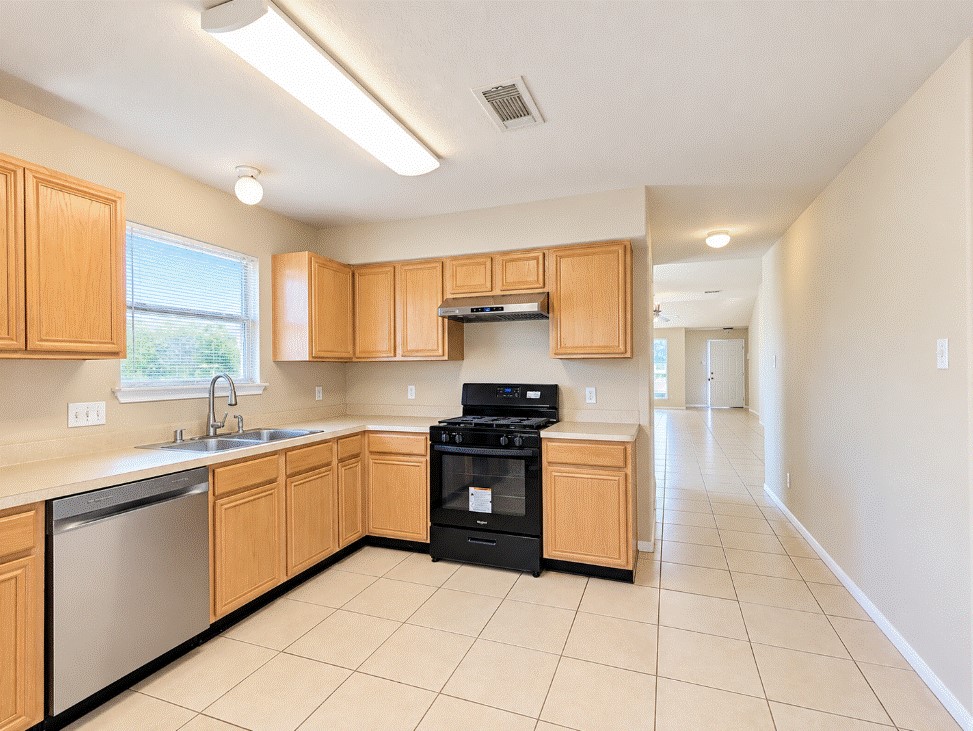7015 Biton Drive Property Photo 6