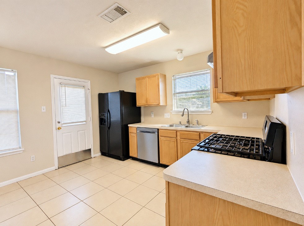 7015 Biton Drive Property Photo 7