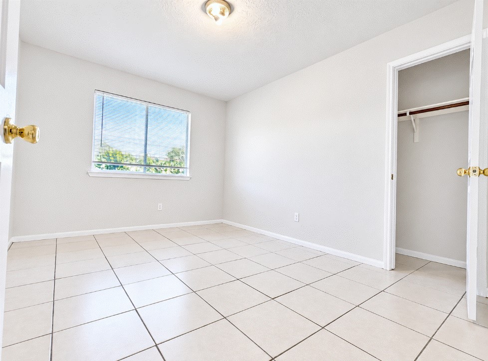 7015 Biton Drive Property Photo 16