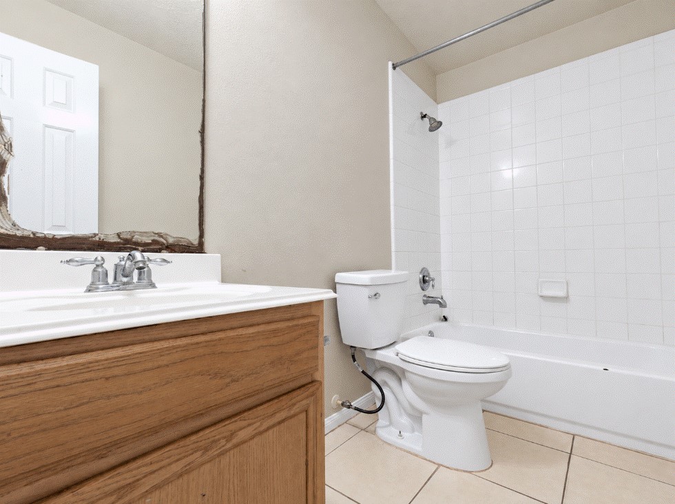 7015 Biton Drive Property Photo 18