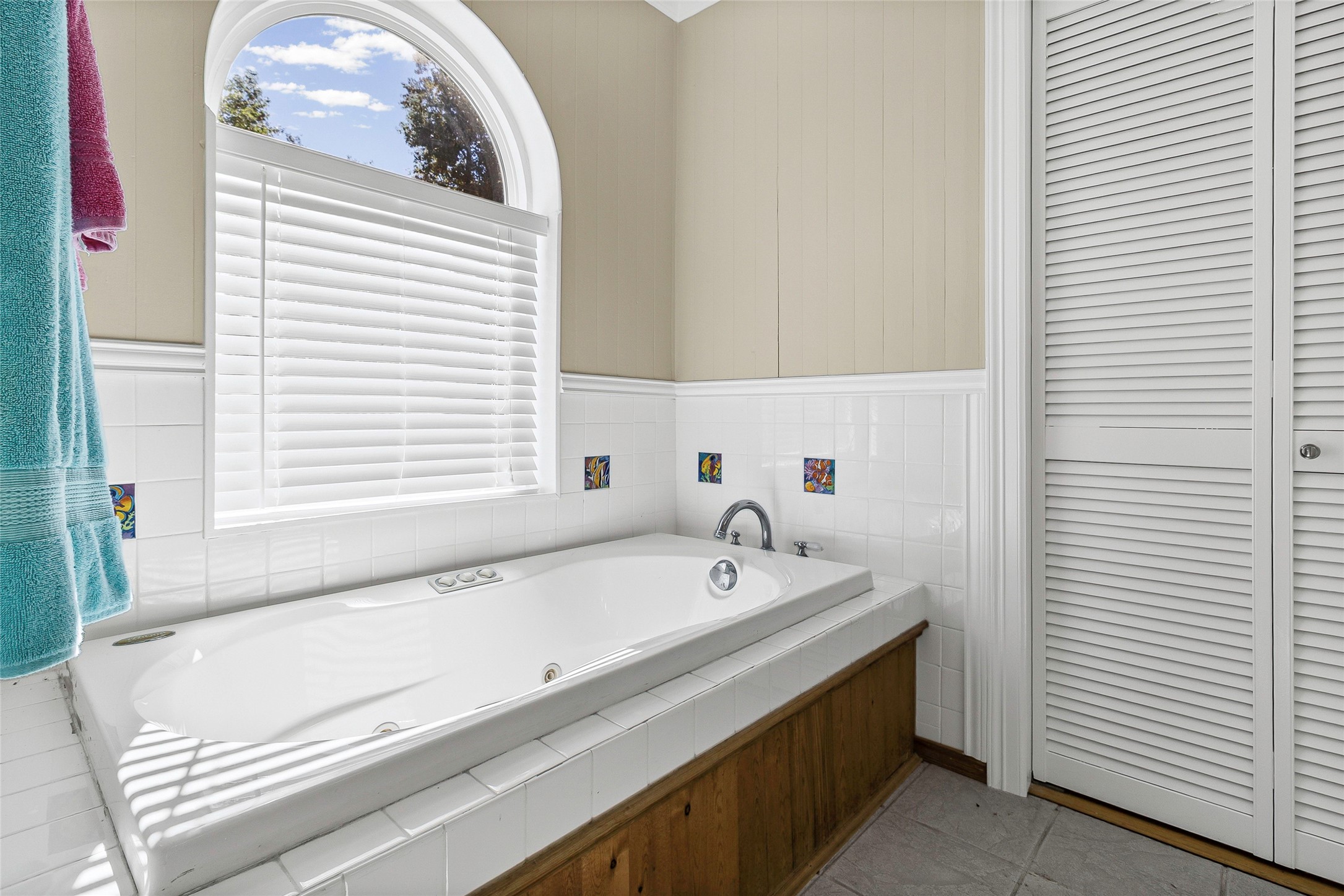 416 Island Dr Property Photo 29