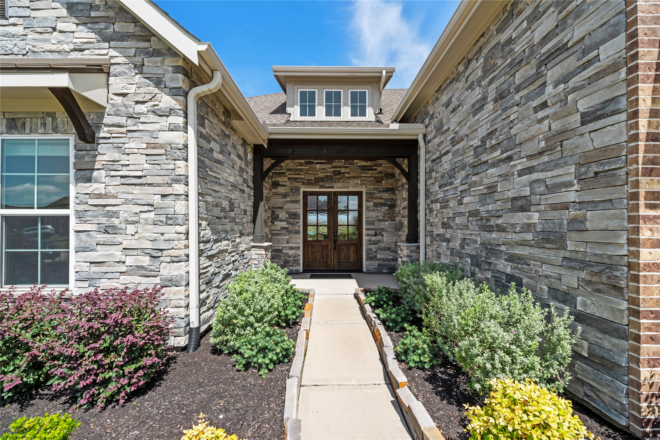 10823 Painted Crescent Court Property Photo 18