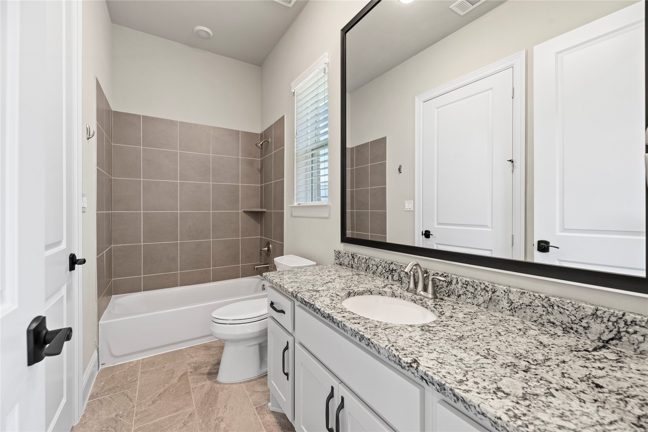 10823 Painted Crescent Court Property Photo 40