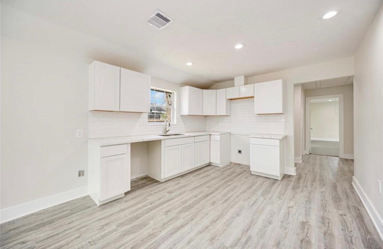 7921 Little Street Property Photo 15