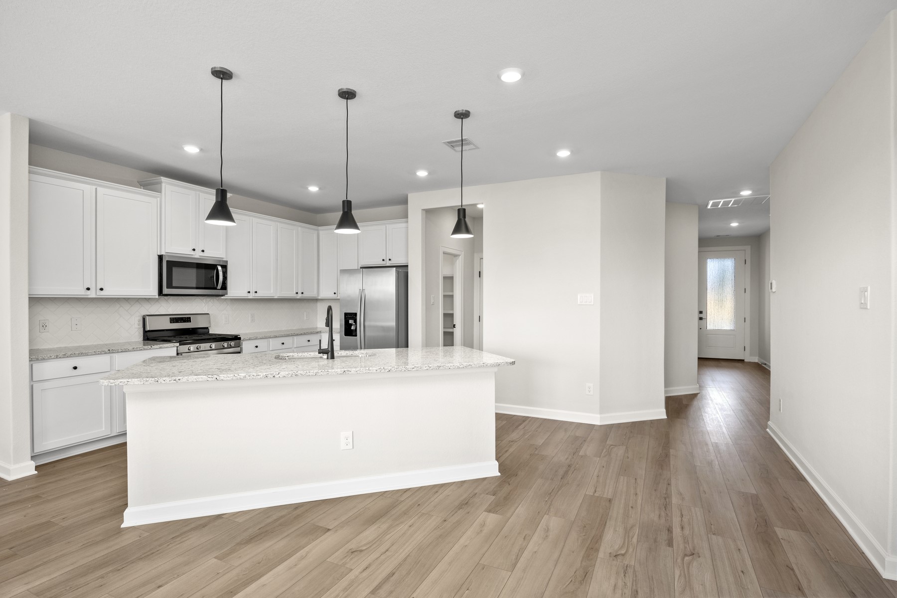 3033 Sorrento Hill Drive Property Photo 4